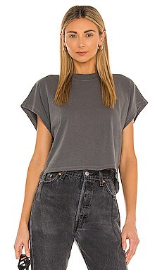 FRAME Off Duty Tee in Graphite from Revolve.com | Revolve Clothing (Global)