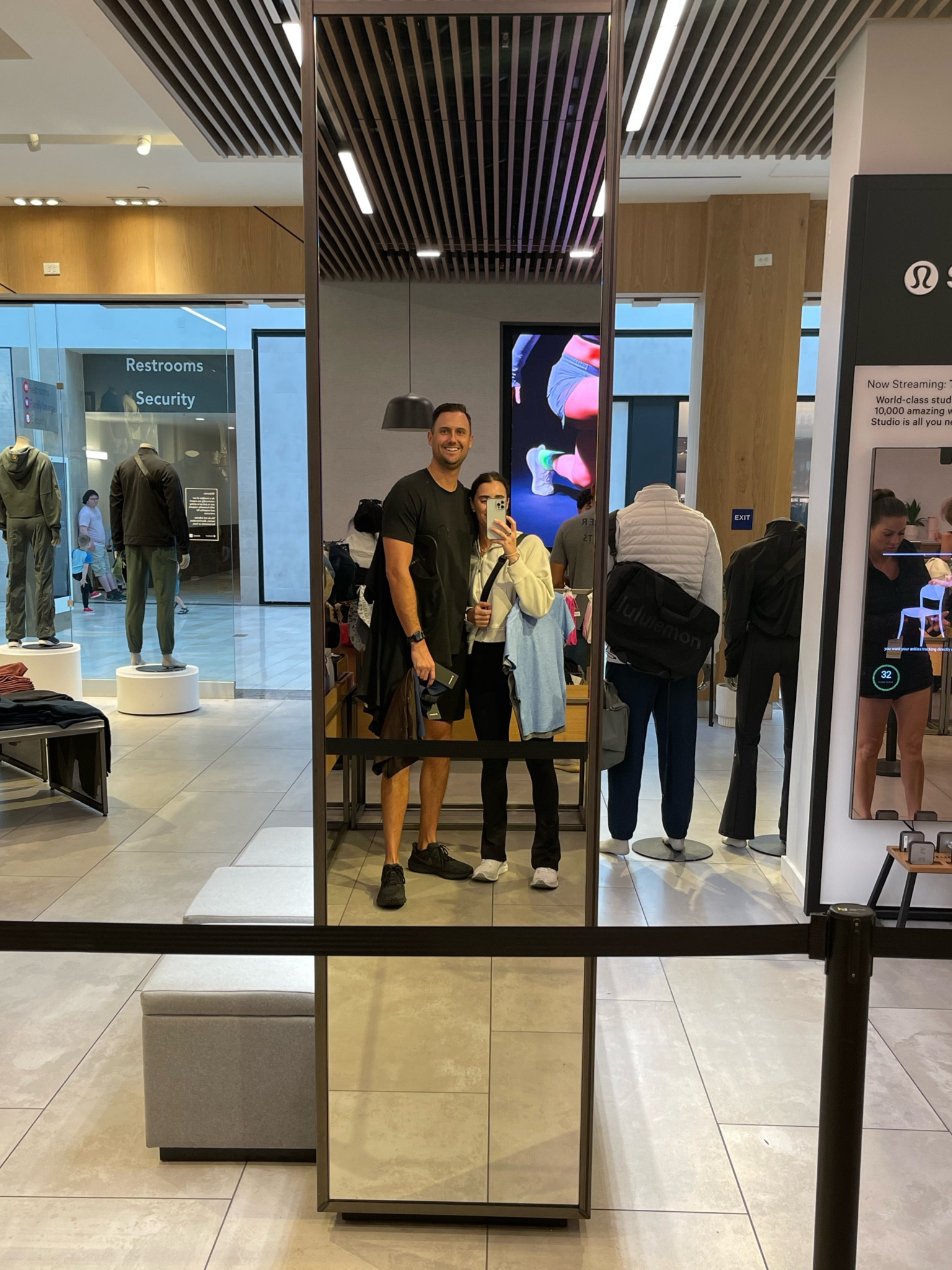 License to train outfits at #lululemon 