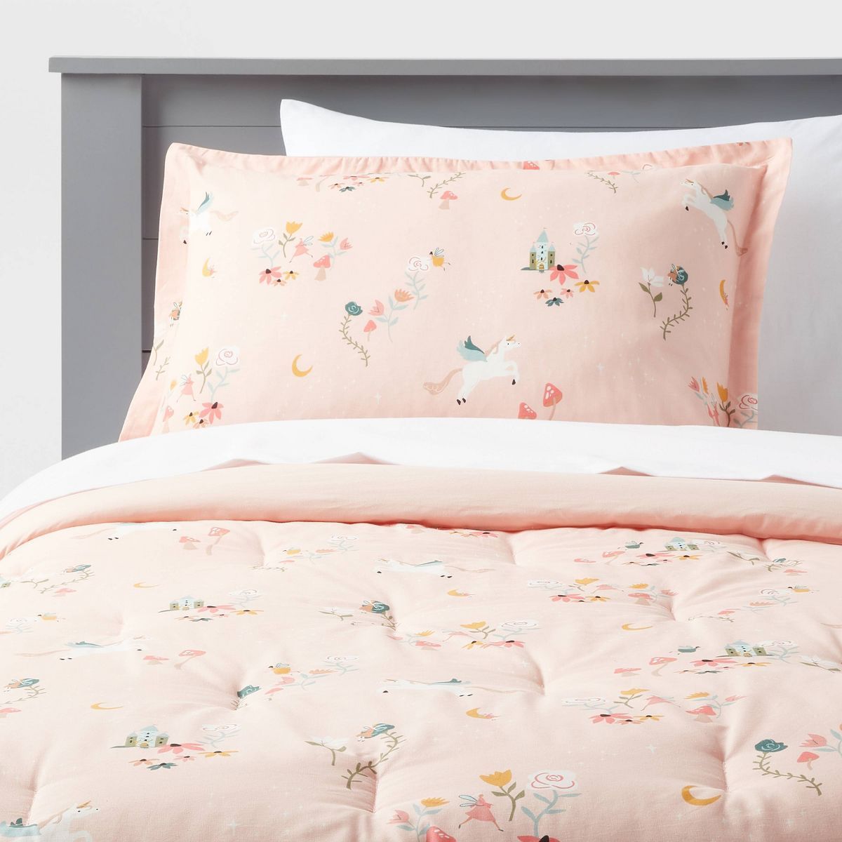Kids' Comforter Set Pegasus Print - Pillowfort™ | Target