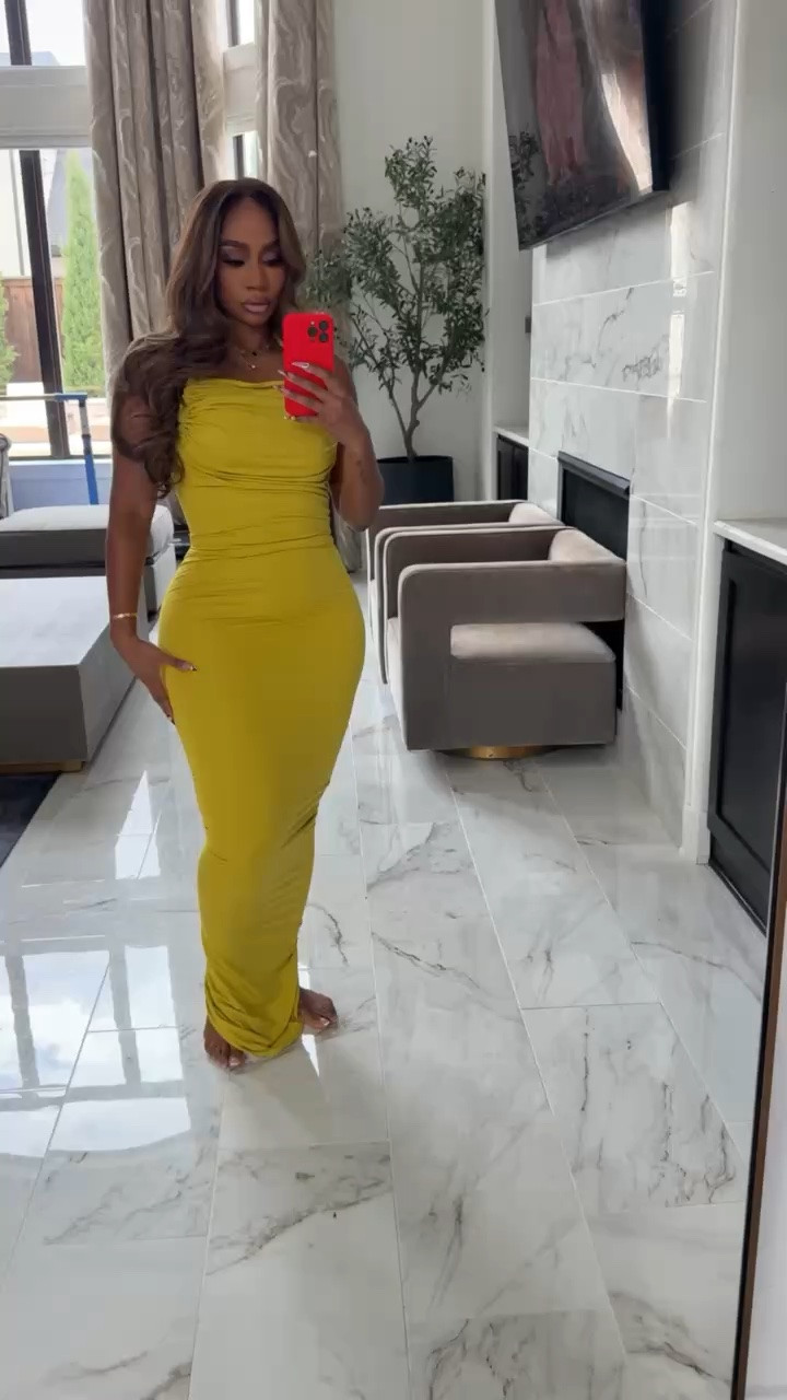 lime/chartreuse maxi bodycon is perfect summer dresses! Style with heels or flats!

#LTKootd #LTKMidsize