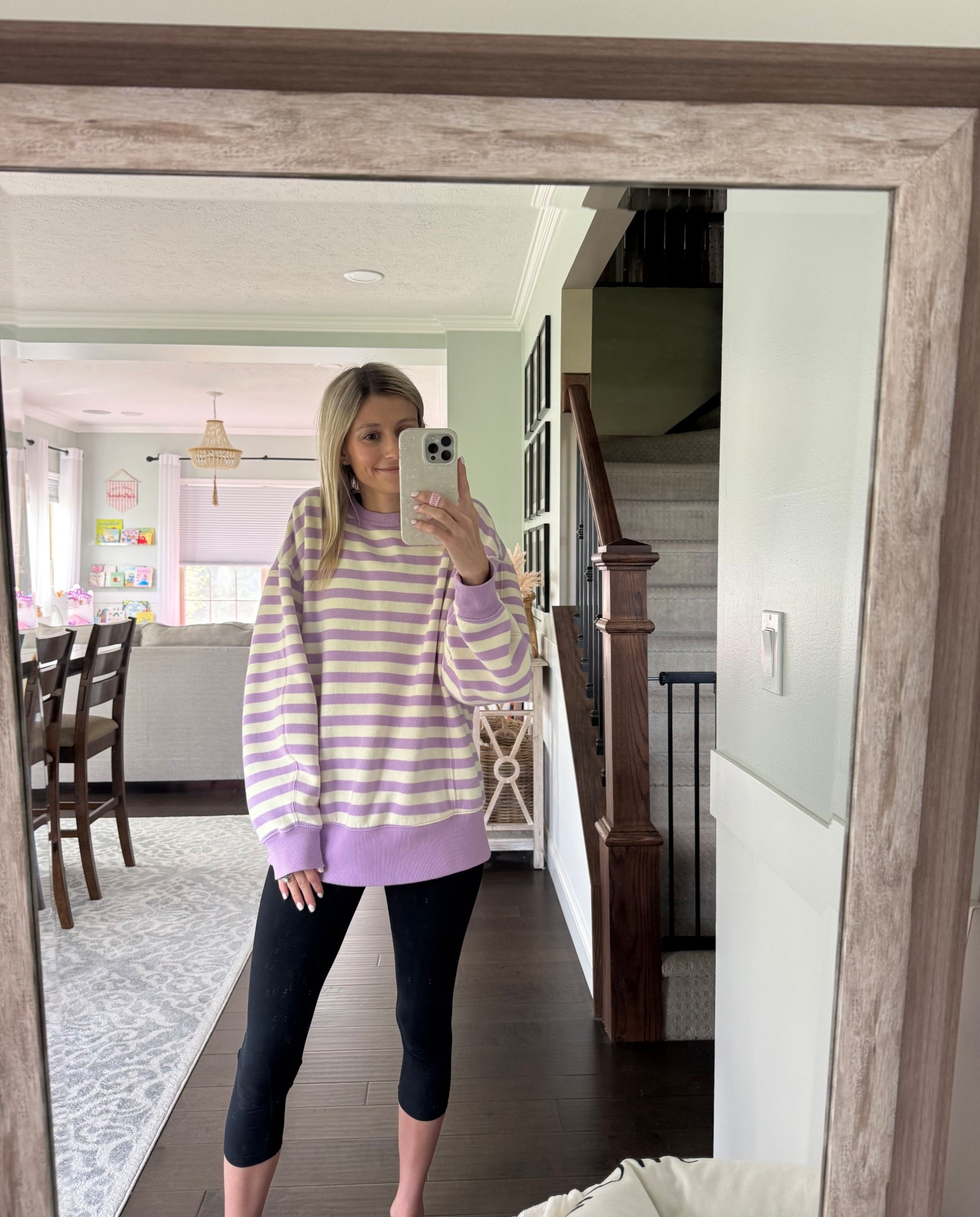 Aerie sale!! Loving the colors of this oversized sweatshirt! Wearing XS - tts

#LTKootd #LTKSaleAlert