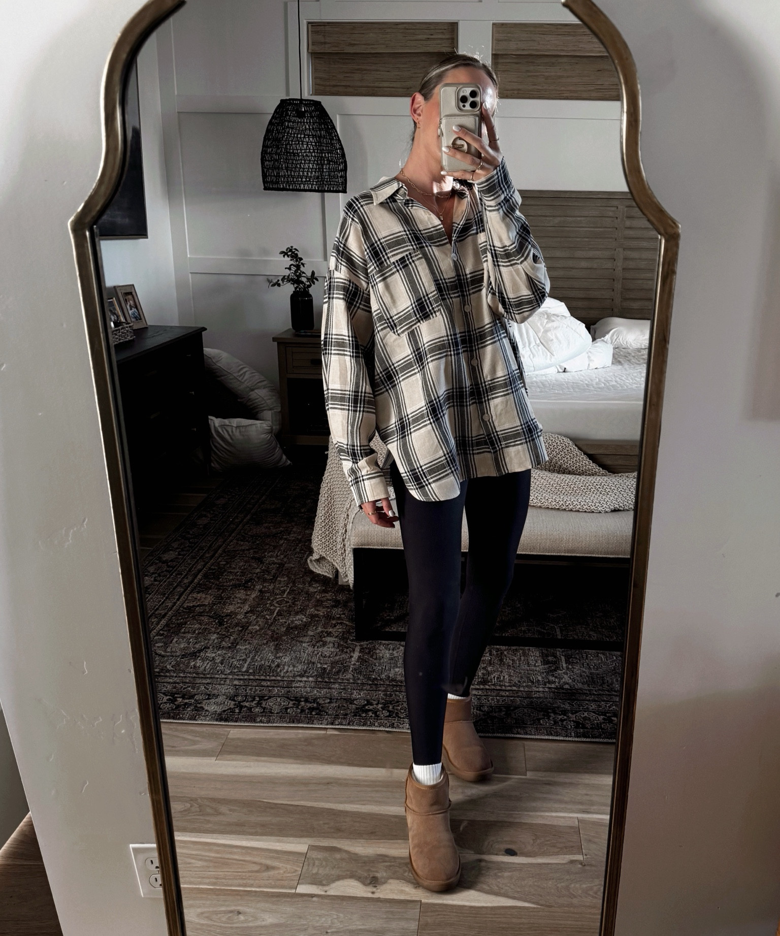 It's officially ugg season except these are a fraction of the price (and on major sale rn) and no sheep were harmed in making them. 🥲 Everything's linked! 💕

#LTKFindsUnder50 #LTKSeasonal #LTKFindsUnder100