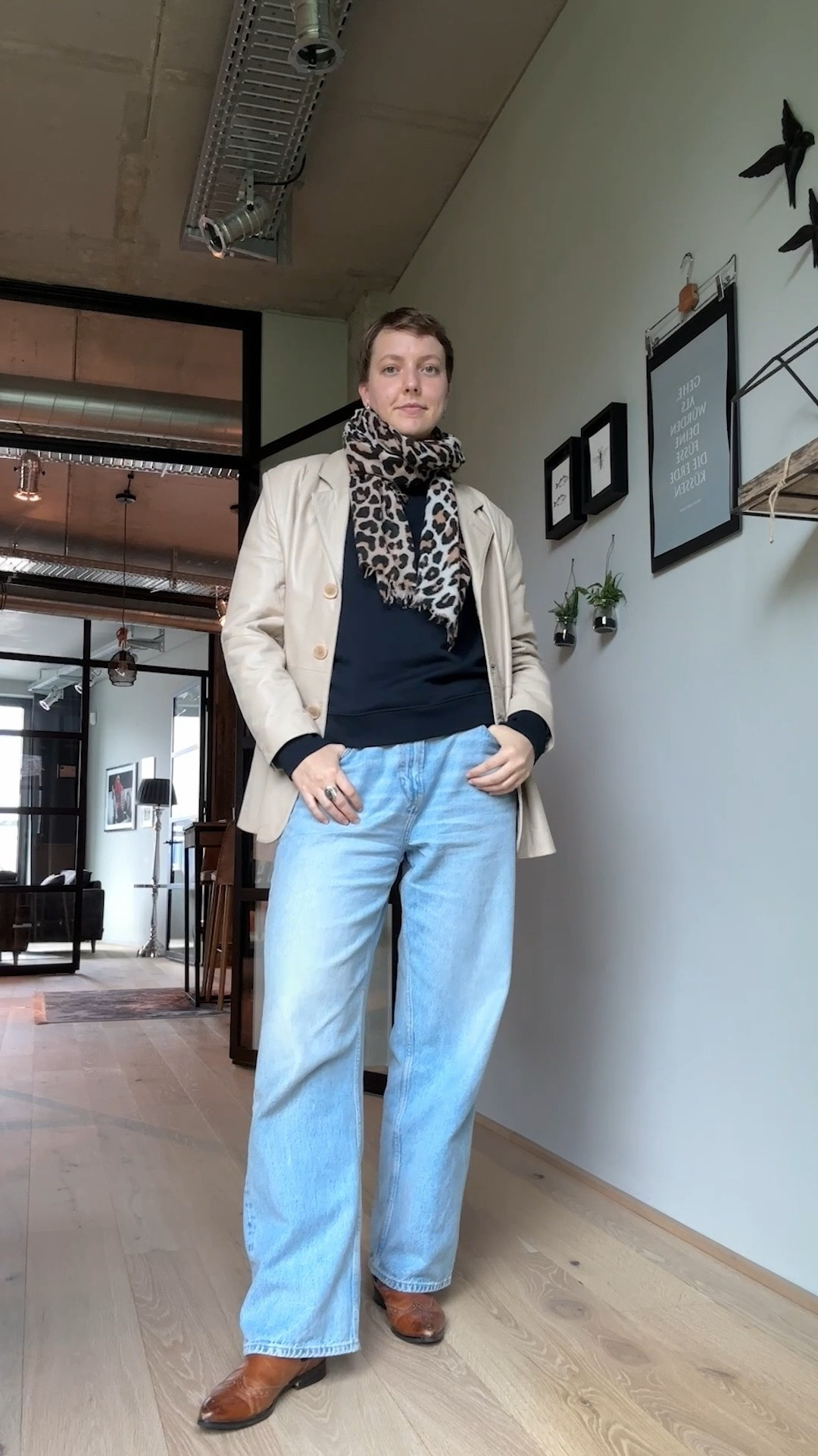 3/30 Capsule Wardrobe Outfit 

#leatherjacket #leoprint 

#LTKdeutschland #LTKeurope #LTKautumn