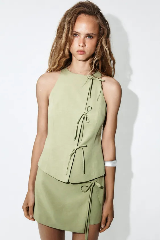 HALTER TOP WITH TIES | Zara UK