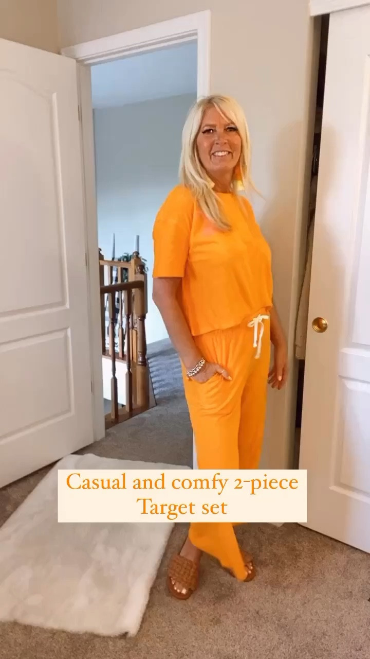 I found the most comfy and cute lounge summer set. I’m wearing a medium in both pants and top. 

#LTKstyletip #LTKunder50 #LTKunder100