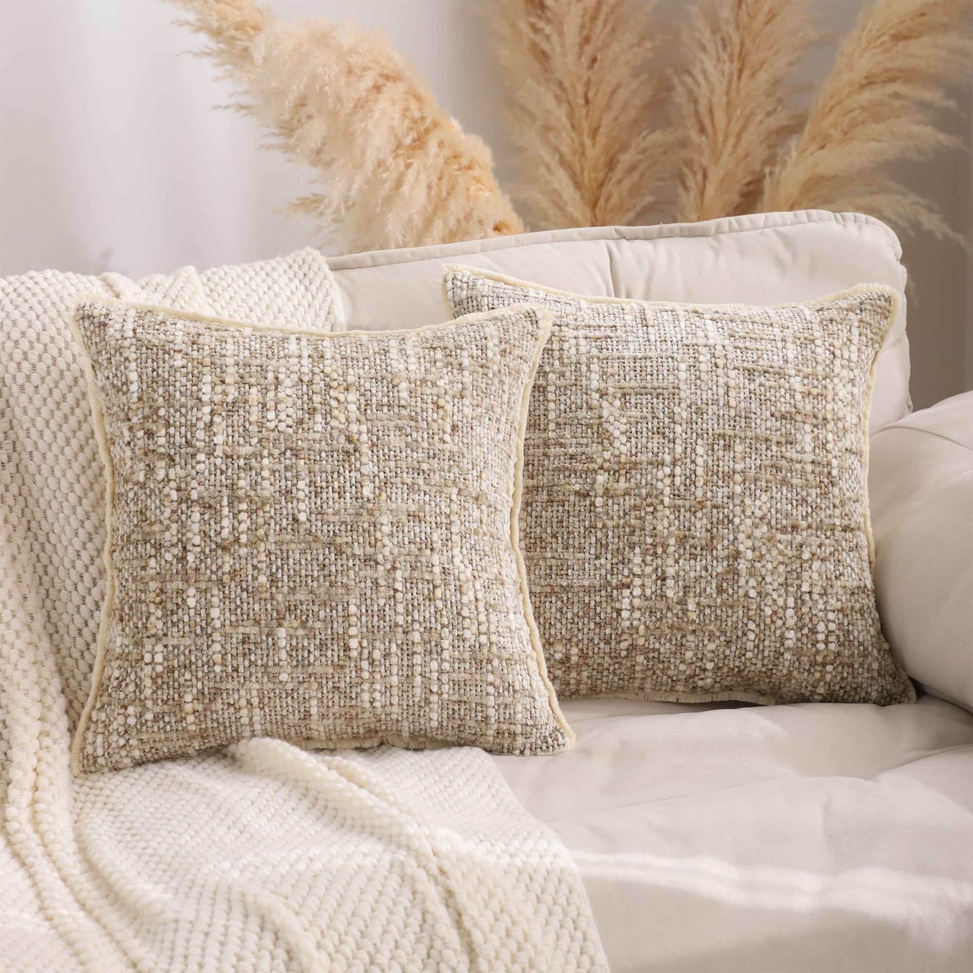 LUOYEHK Boho Throw Pillow Covers 18x18 Set of 2 Cozy Farmhouse Pillow Covers with Fringe Texture ... | Amazon (US)