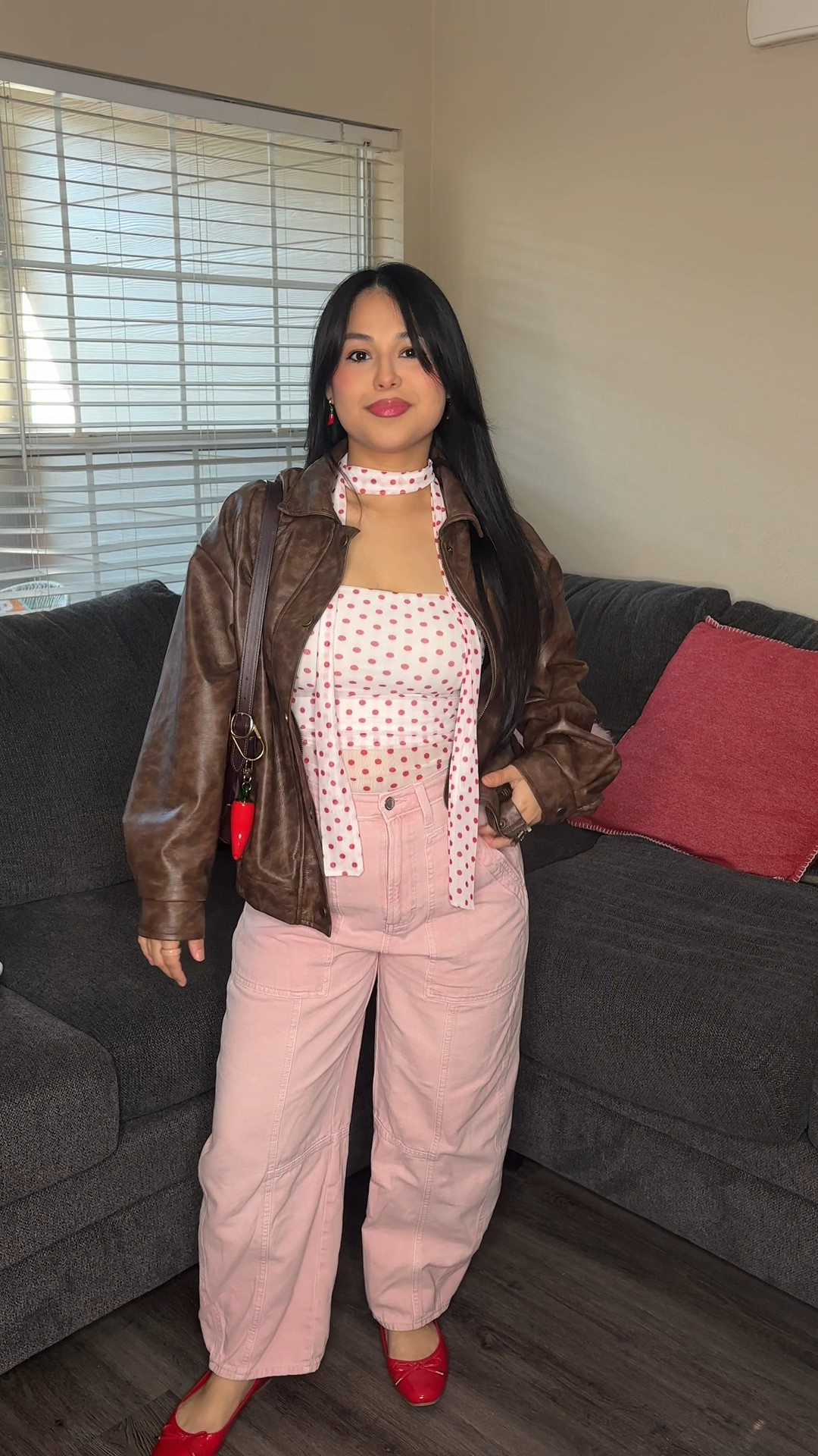 How cutieee is this tube top! Im wearing a small tube tops in small always work best for me ! My exact pants are not available anymore but i linked similar . I always prefer ankle jeans & mid rise for my body type

#LTKootd #LTKPetite #LTKgrwm