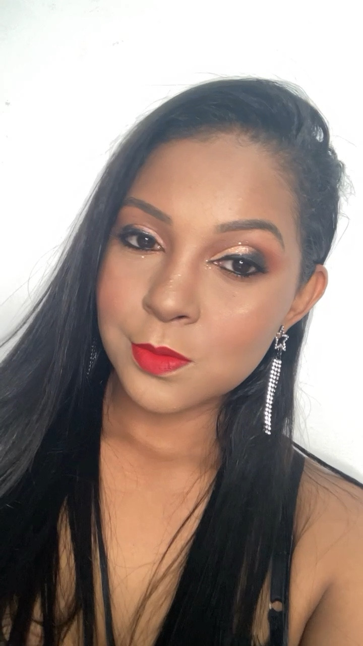 Opção de maquiagem para ano novo ✨

#LTKGift #NatalLTK


#LTKSeasonal #LTKsalealert #LTKbrasil