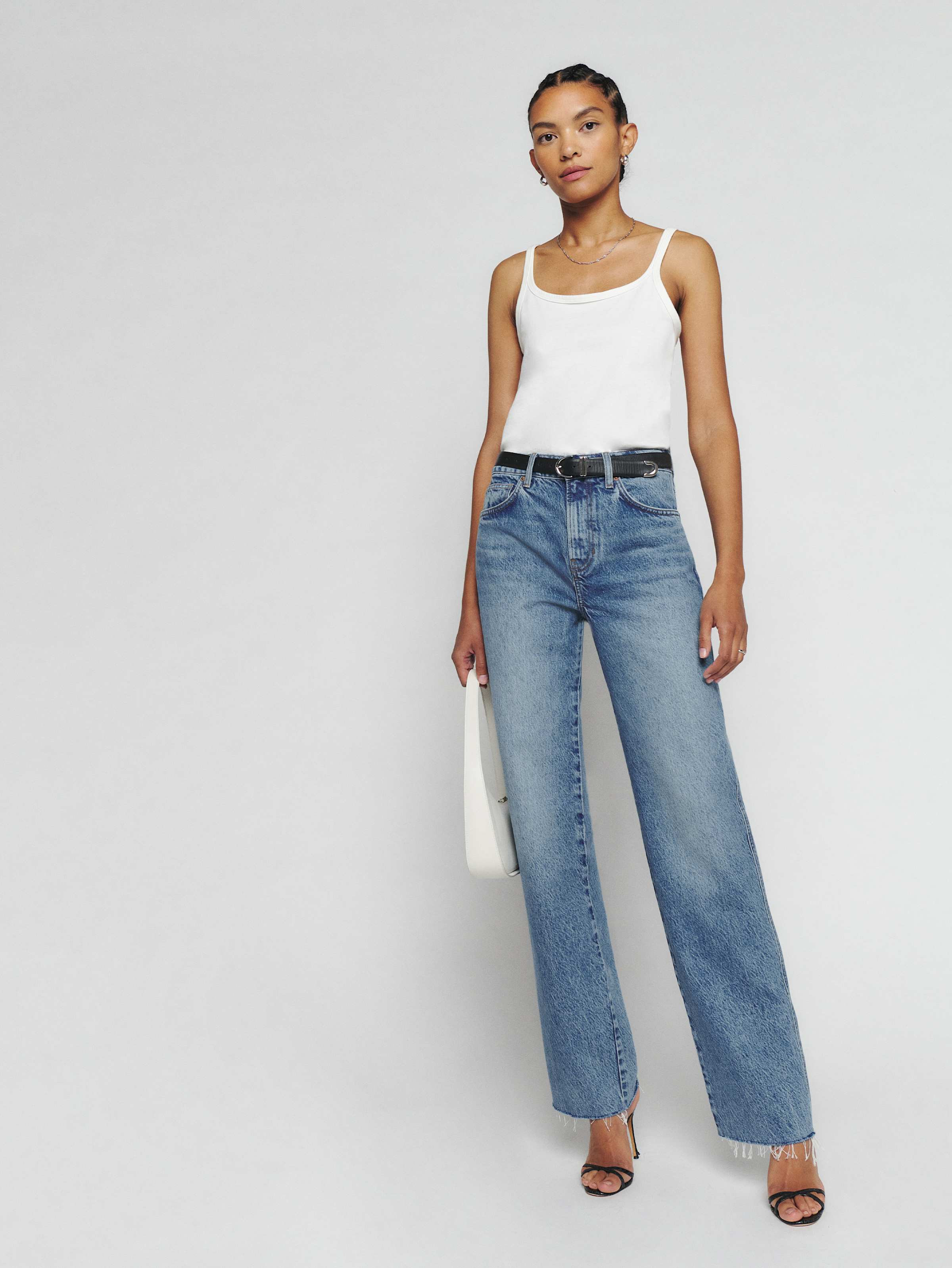 Val 90s Mid Rise Straight Jeans | Reformation (Global)