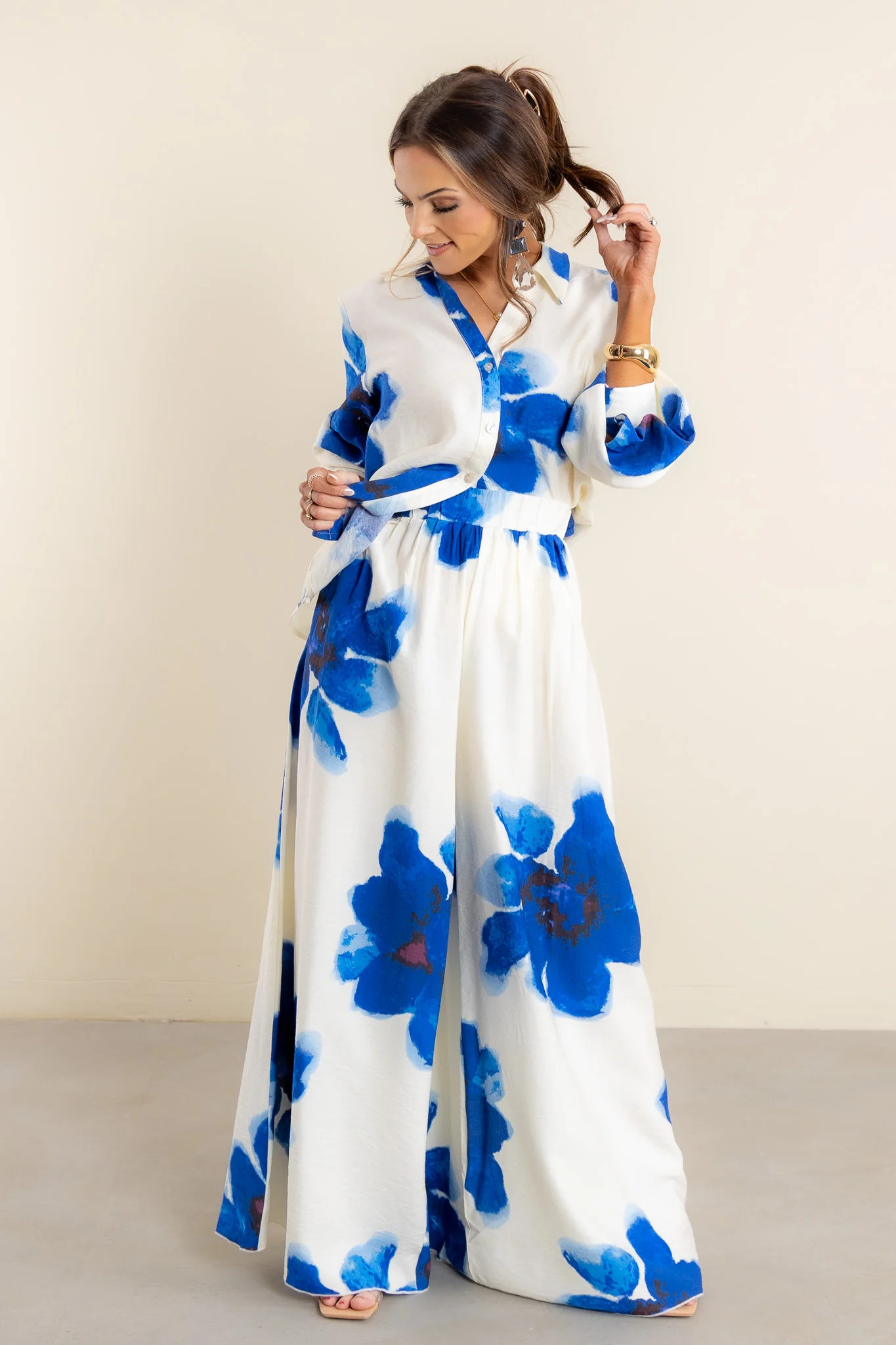 Flirty Feeling Royal Floral Printed Wide Leg Pant | The Willow Tree