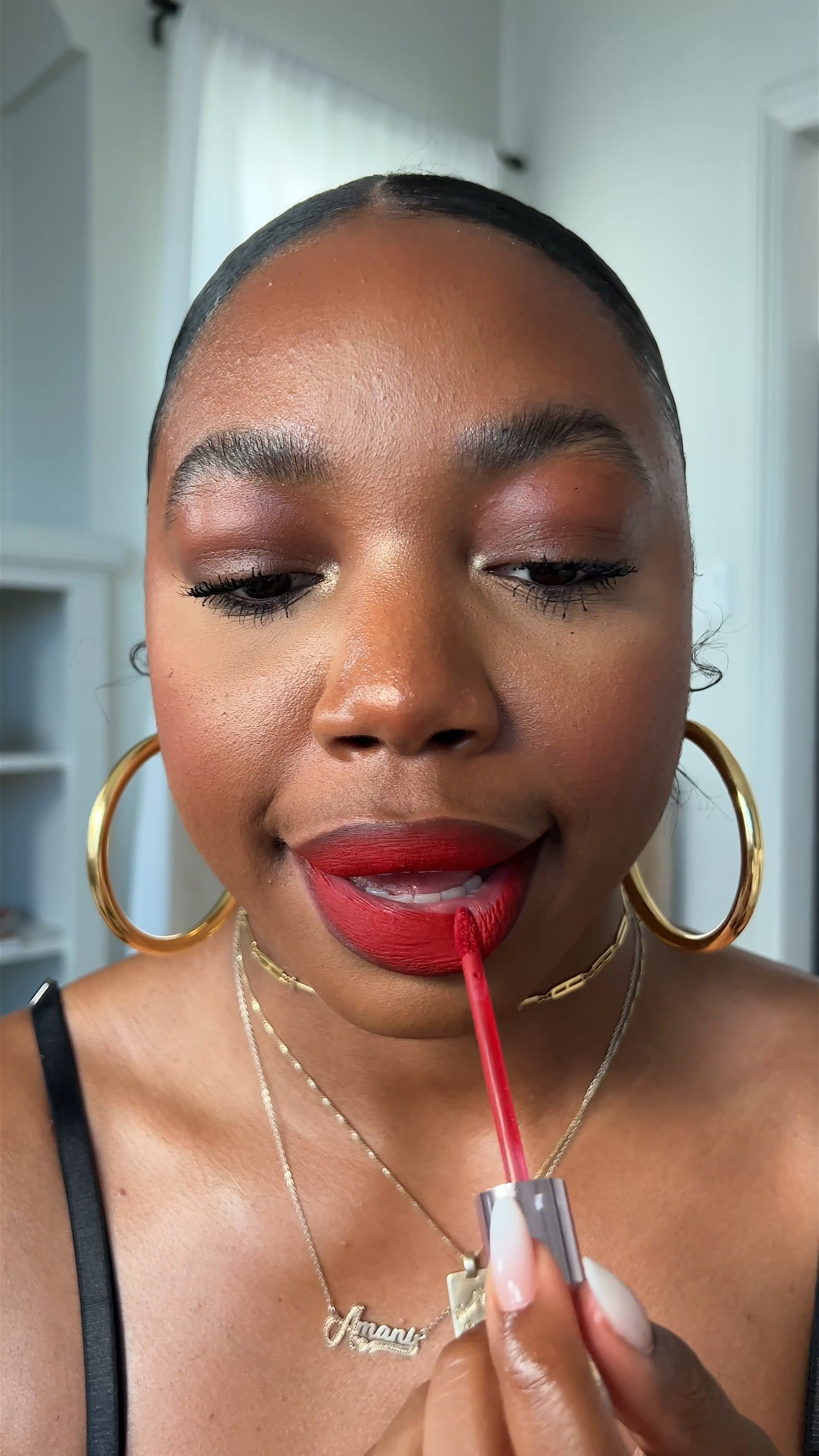 my go-to fragrance combo and makeup deets for a night out ❤️

mugler’d ailen goddess paired with Hanahana Beauty’s Amber Vanilla shea butter butter makes me smell SO divine. 

i love fenty beauty’s Icon Velvet Lipstick in the shade MVP. the perfect blue-red undertones that’ll for sure make your makeup look *pop* 😍


#LTKbeauty