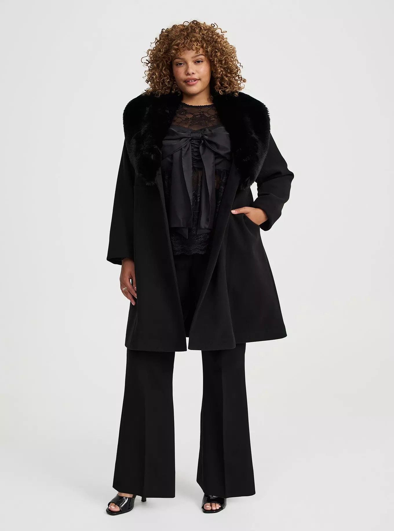 Fit & Flare Faux Fur Collar Coat | Torrid (US & Canada)
