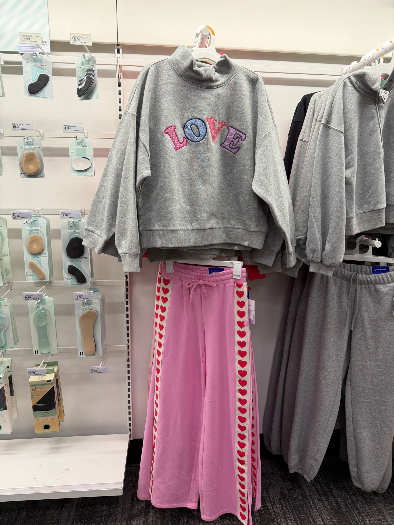 cutest vday ootd 💘

#ootd #targetfinds #valentinesday

#LTKHoliday #LTKootd #LTKSaleAlert