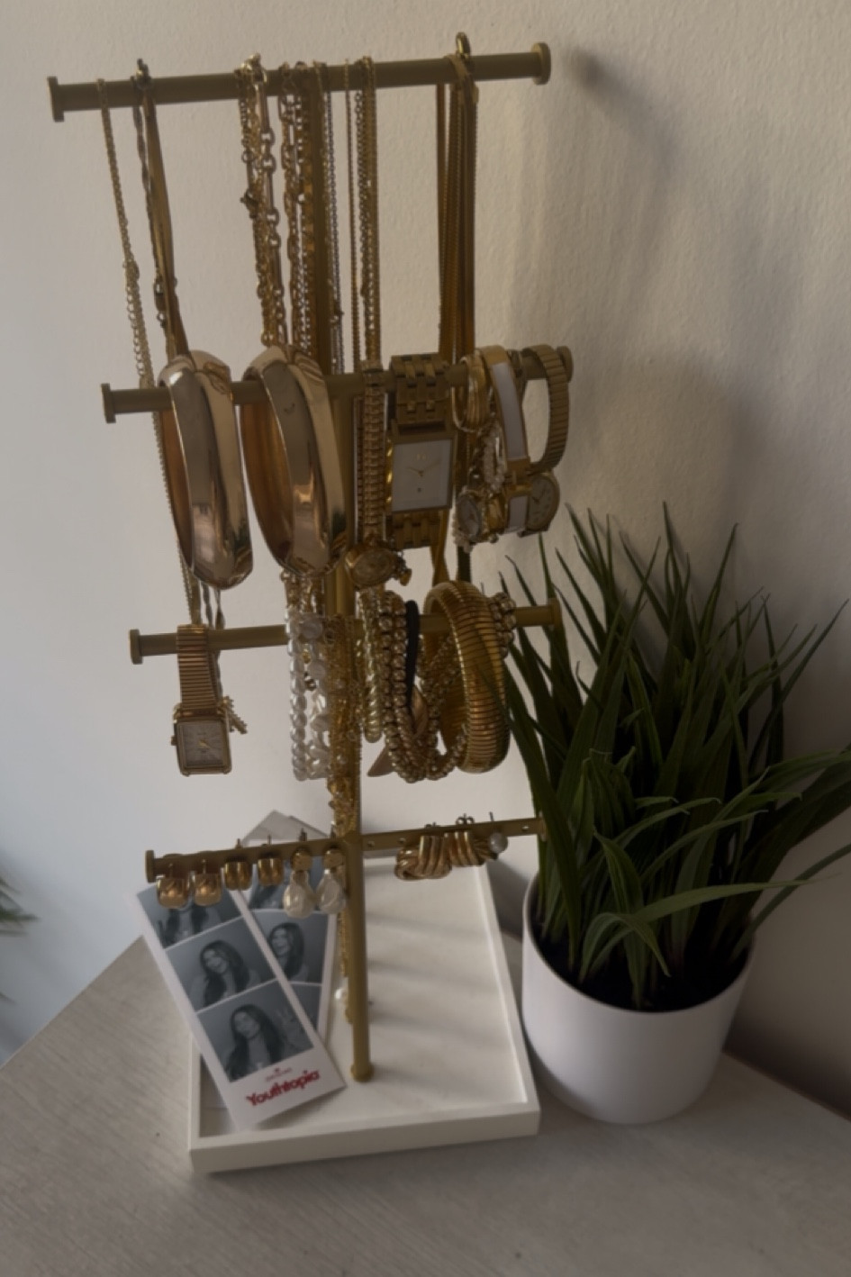 my jewelry stand!! ✨🧚 IG @noelleconforti 

#LTKStyleTip #LTKMostLoved #LTKSaleAlert