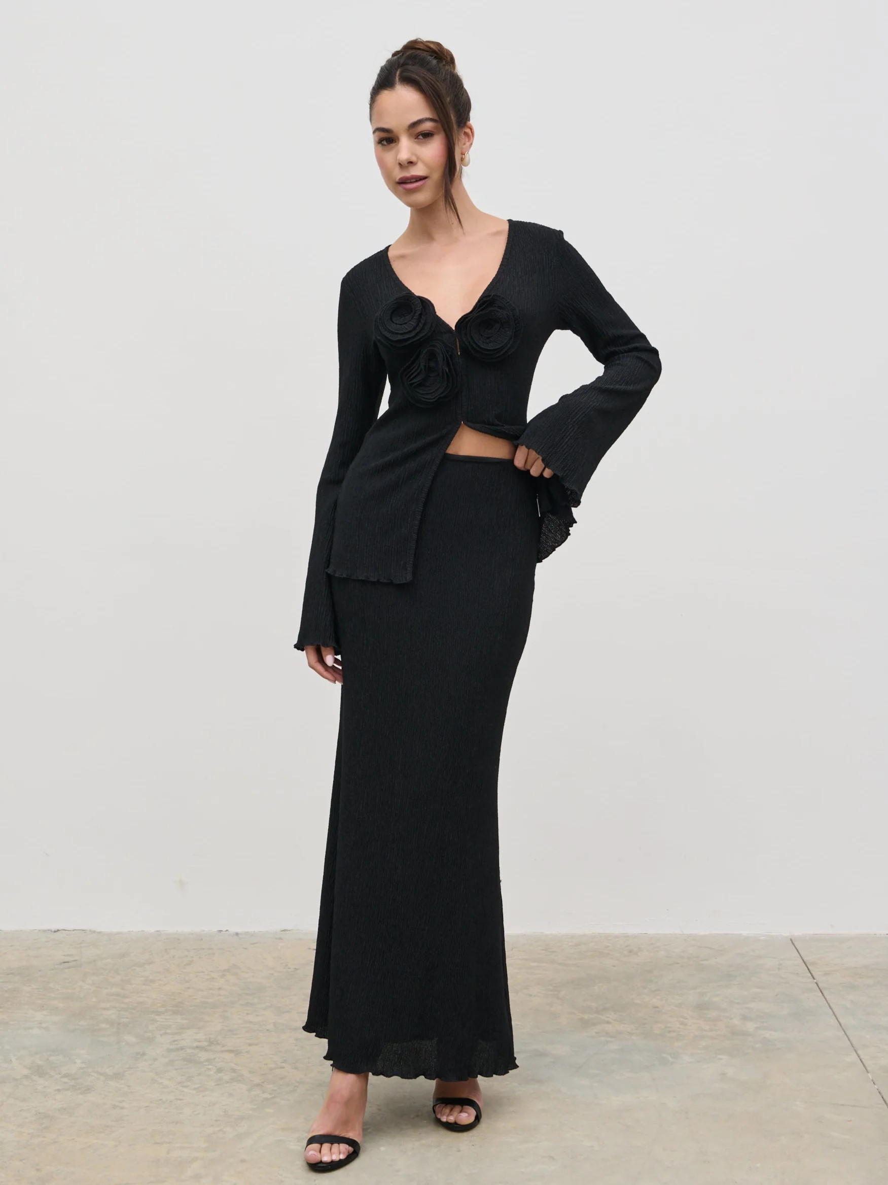 Evalina Crinkle Maxi Skirt | Pretty Lavish (UK)