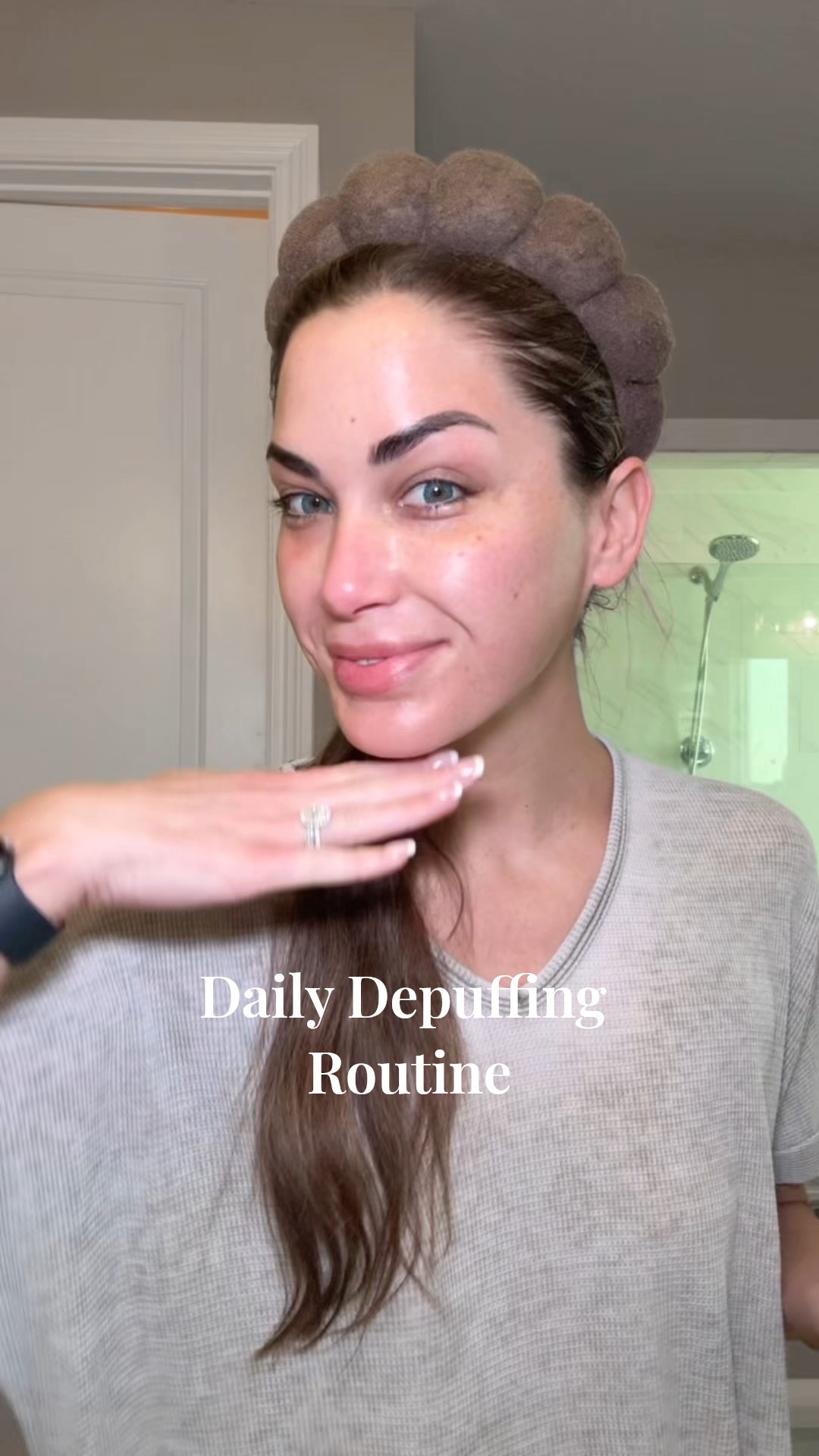 Everyday depuffing routine that I do every morning and swear by ( and yes it’s a labor love) 🫶🏼


•
•
Morning routine, skin care products, under eye cream, ice roller, Sephora beauty 

#LTKGiftGuide #LTKFindsUnder50 #LTKBeauty