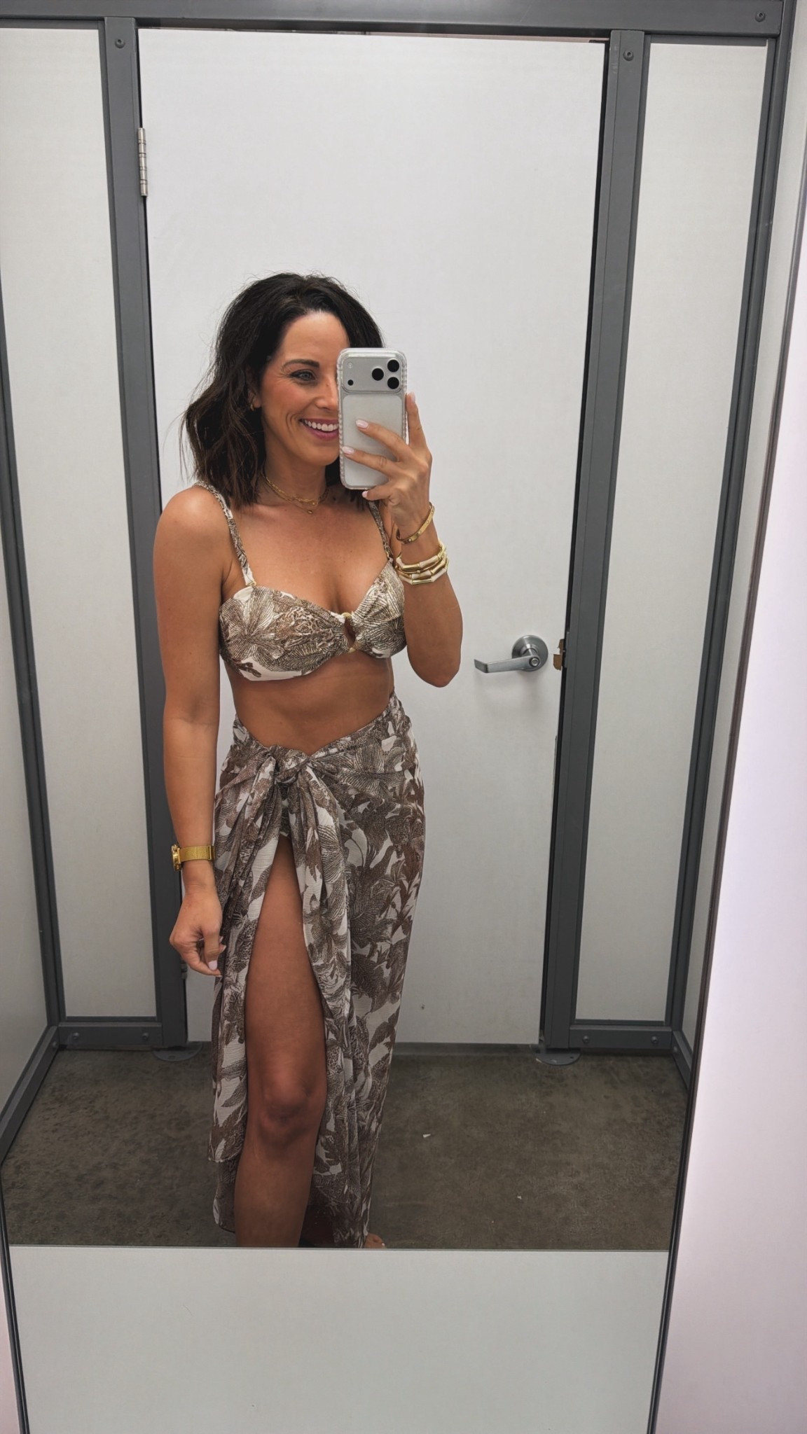 This swim set is so pretty for vacation or spring break 🤎 I love the neutral tropical print and the matching wrap cover-up—it makes the cutest little beach or poolside look. The top has great support and the sarong adds the perfect extra coverage while still feeling really chic.

#ltkstyle #ltkfinds #swimstyle #vacationoutfit #springbreakstyle #beachoutfit #resortwear #swimwearfinds #poolsideoutfit #ltkfashion

#LTKSwim #LTKPetite