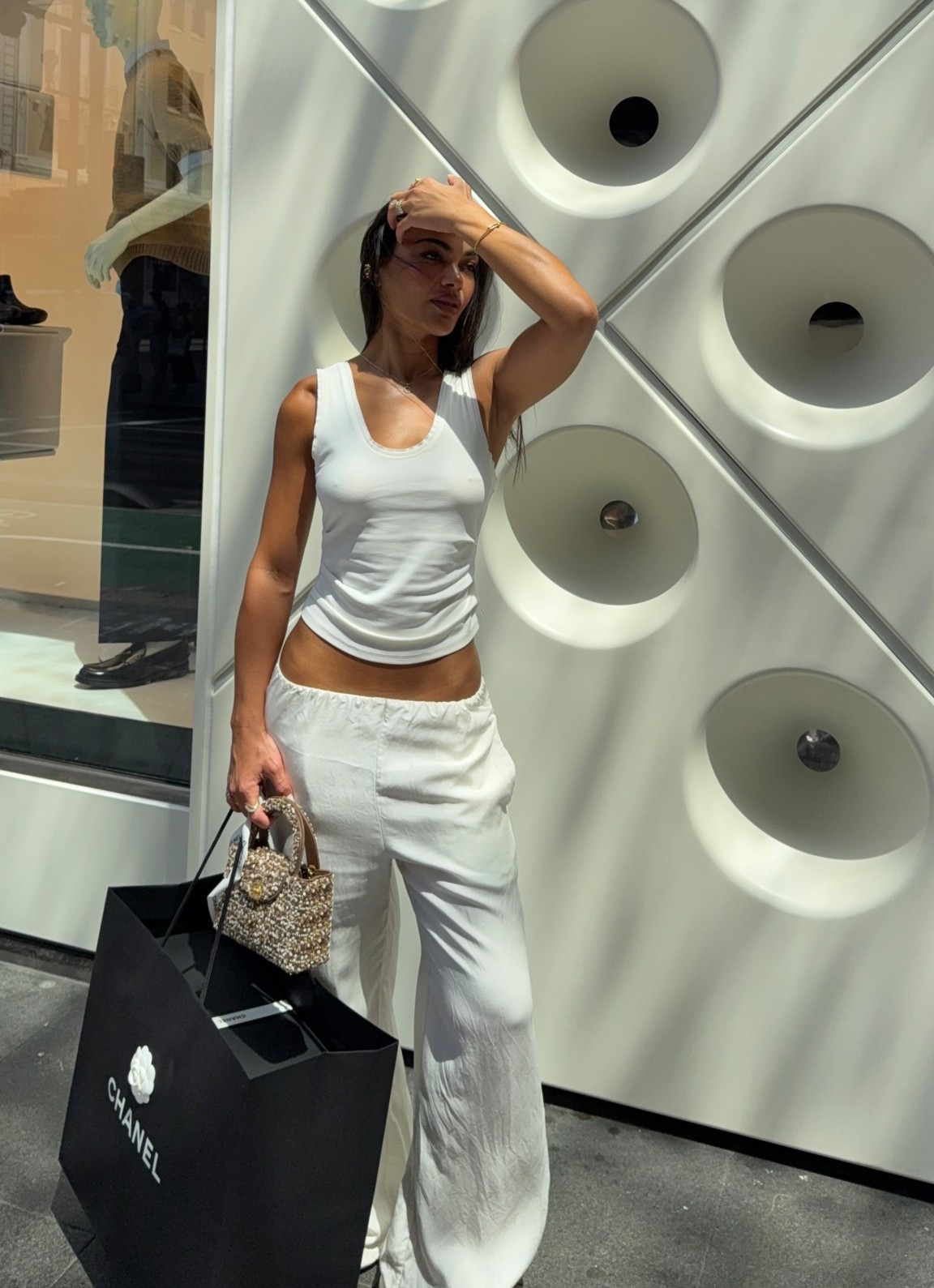 I’m wearing size small in the top and pants 🤍