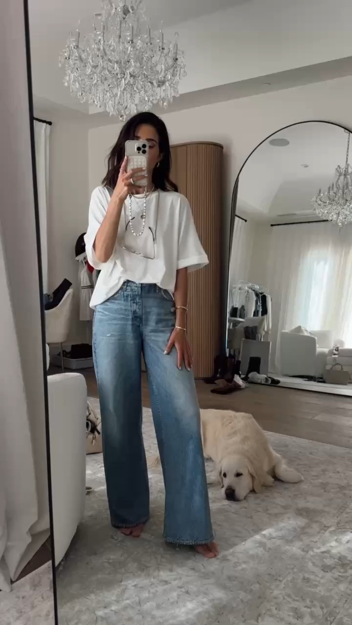 I’m just shy 5-7p and my sweatpant jeans  run big I recommend sizing down. Wearing the size small tee #stylinbyaylin

#LTKSeasonal #LTKOver40