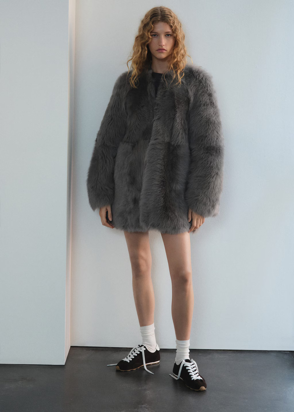 Reversible fur coat grey - Woman - M - MANGO | Mango (US/MX/AU)