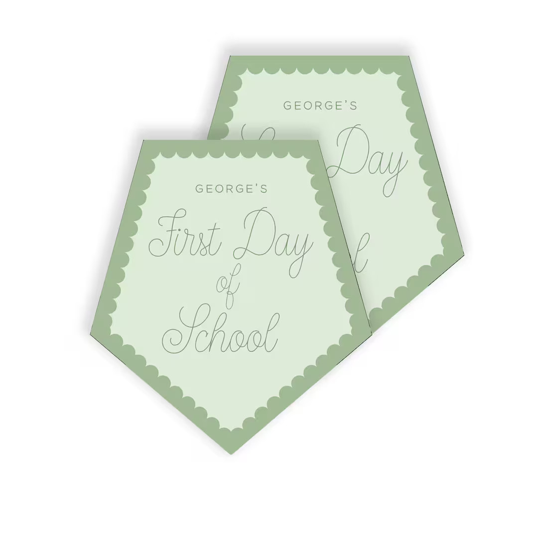 Green First Day of School Pennant, First Day of School Sings, Printed, Green Scalloped, Reusable,... | Etsy (US)