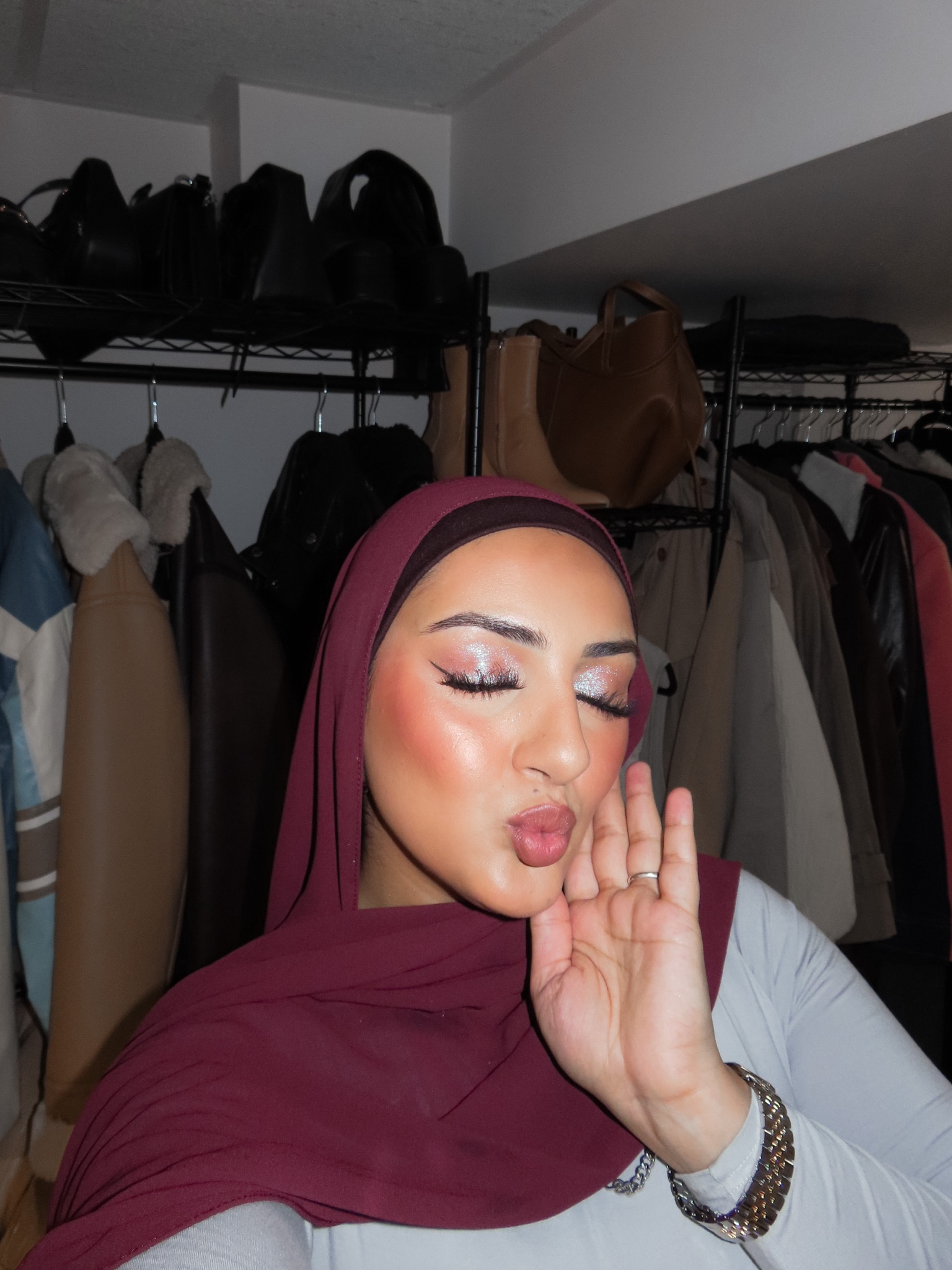 HOLIDAY party makeup <3

#LTKbeauty #LTKHoliday #LTKSeasonal