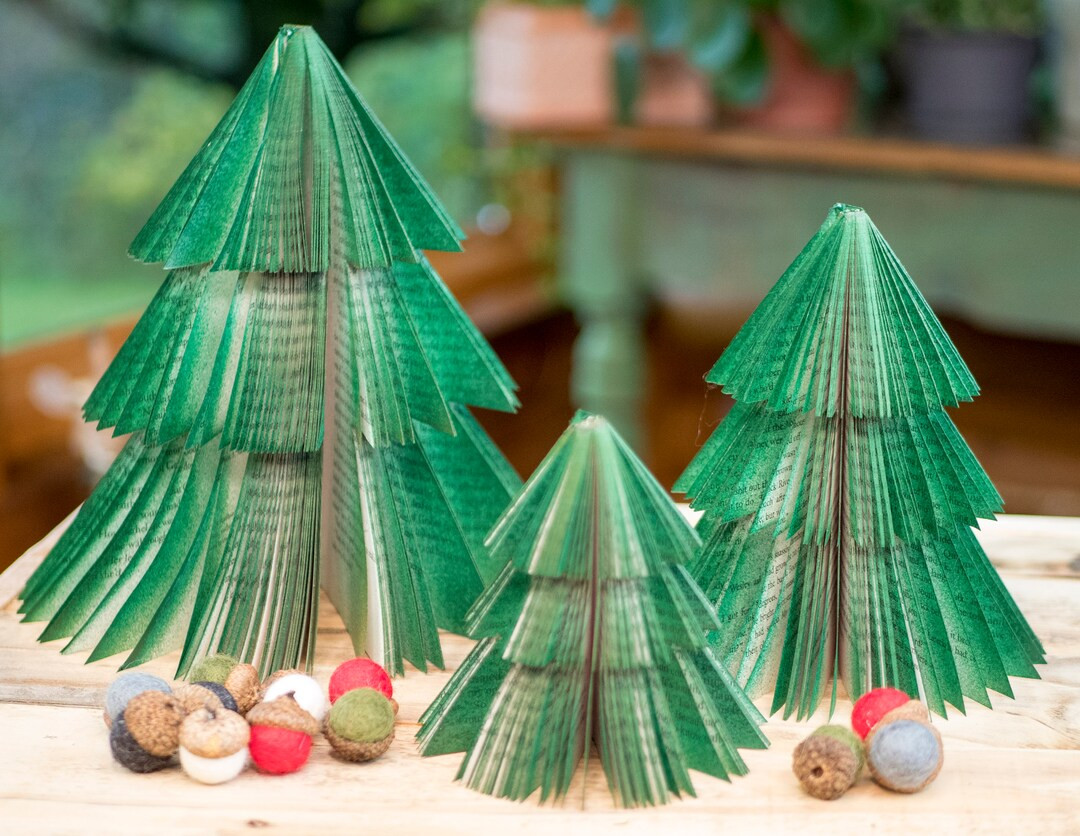 Book Page Trees-Winter Decor-Mantel Decorations-Holiday Decor-Book Gift-Gift for Mom-Christmas Gi... | Etsy (US)