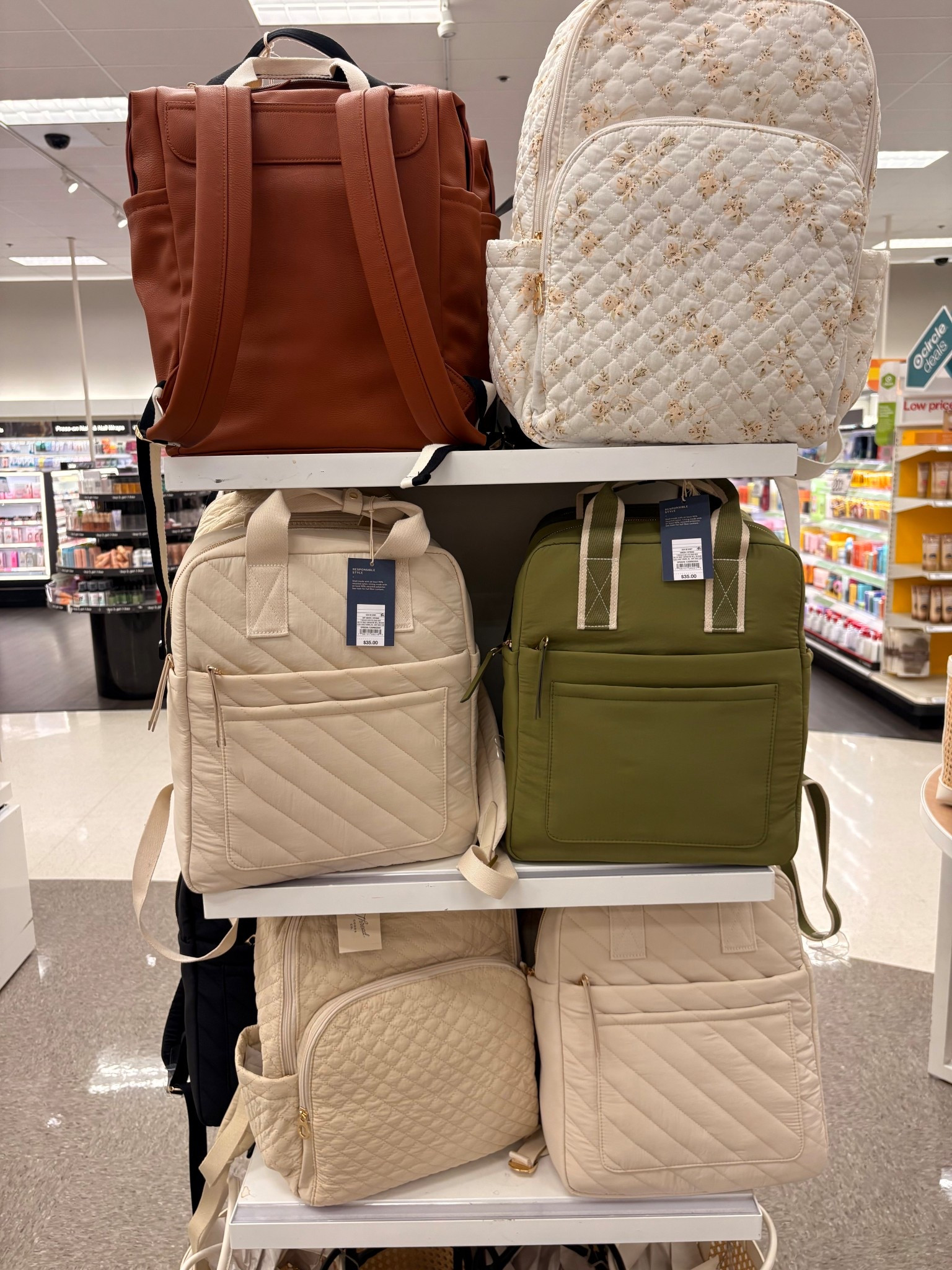 #universalthread #backpacks #target #womens #targetstyle #targetfashion #targetfinds 

#LTKItBag #LTKStyleTip #LTKFindsUnder50