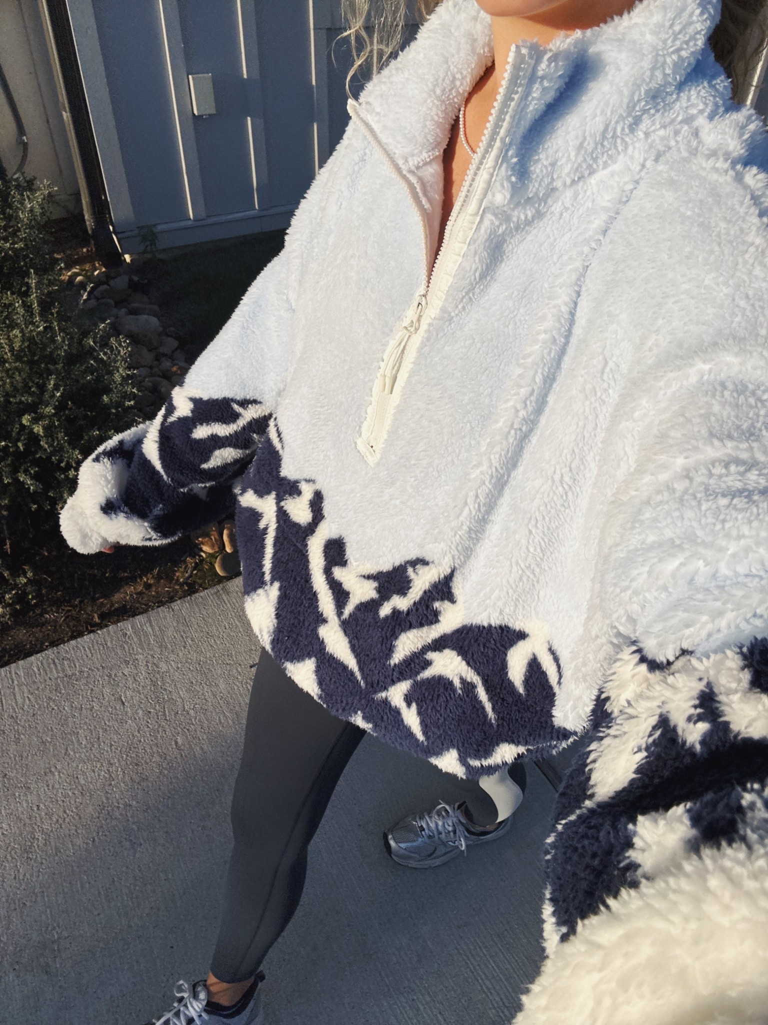 Can you believe this is only $10!!!!🏔️🩵

#LTKActive #LTKStyleTip #LTKFindsUnder50