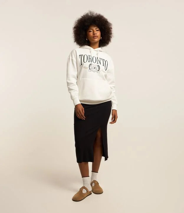 Saia Midi em Ribana com Fenda Preto | Renner (BR)