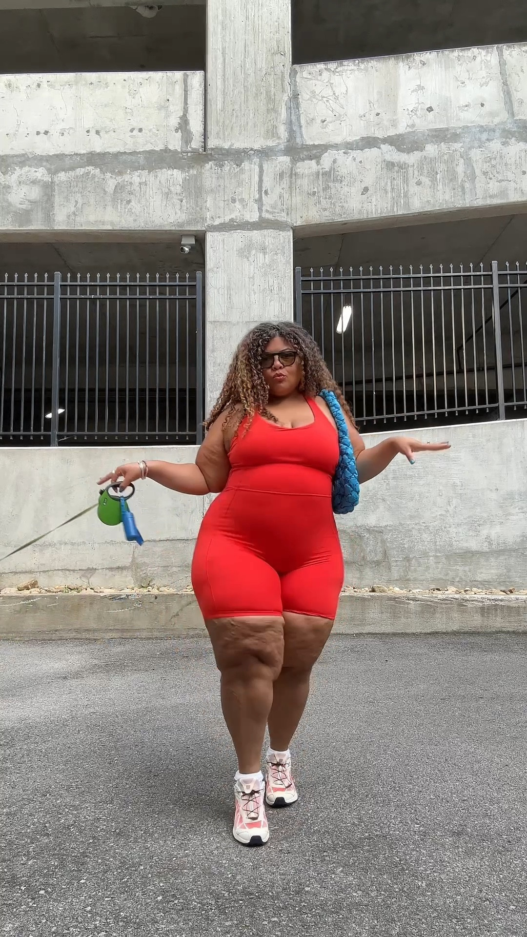 plus size ootd to walk my dog 

#LTKPlusSize #LTKStyleTip #LTKSaleAlert