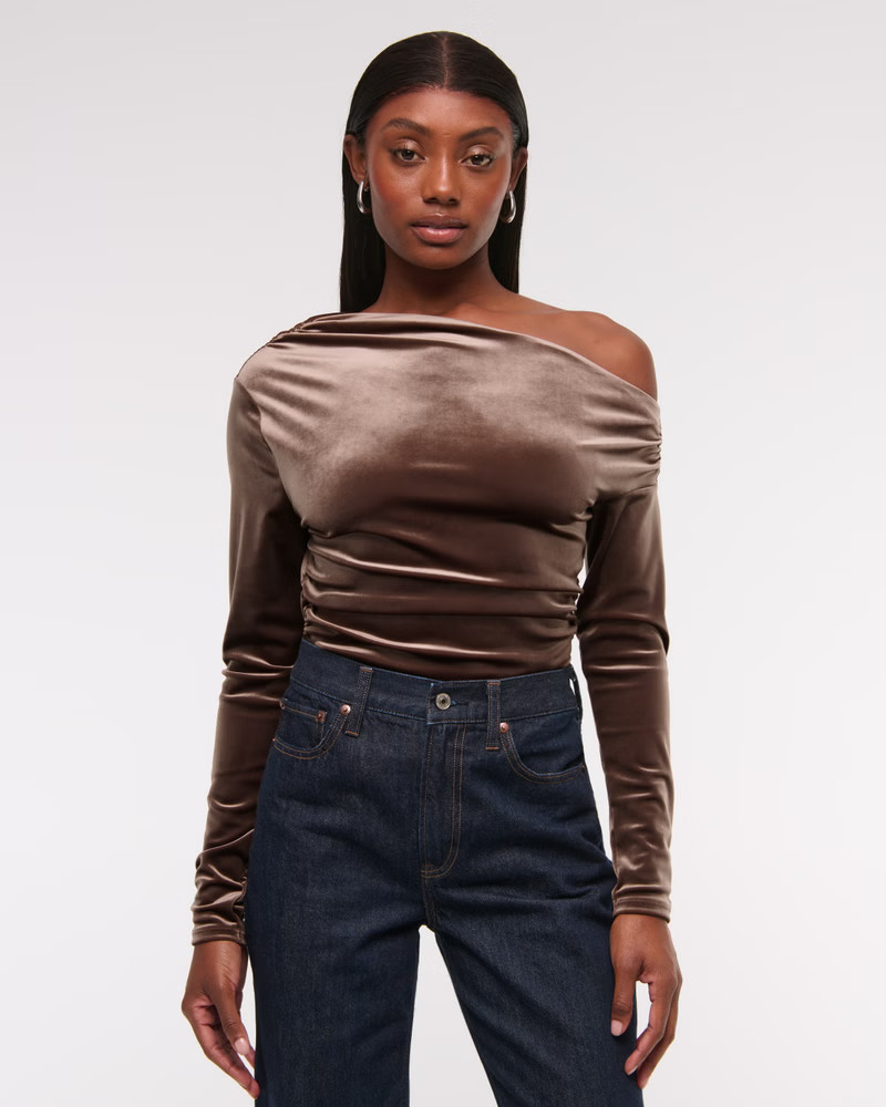 Long-Sleeve Velvet Asymmetrical Draped Top | Abercrombie & Fitch (US)