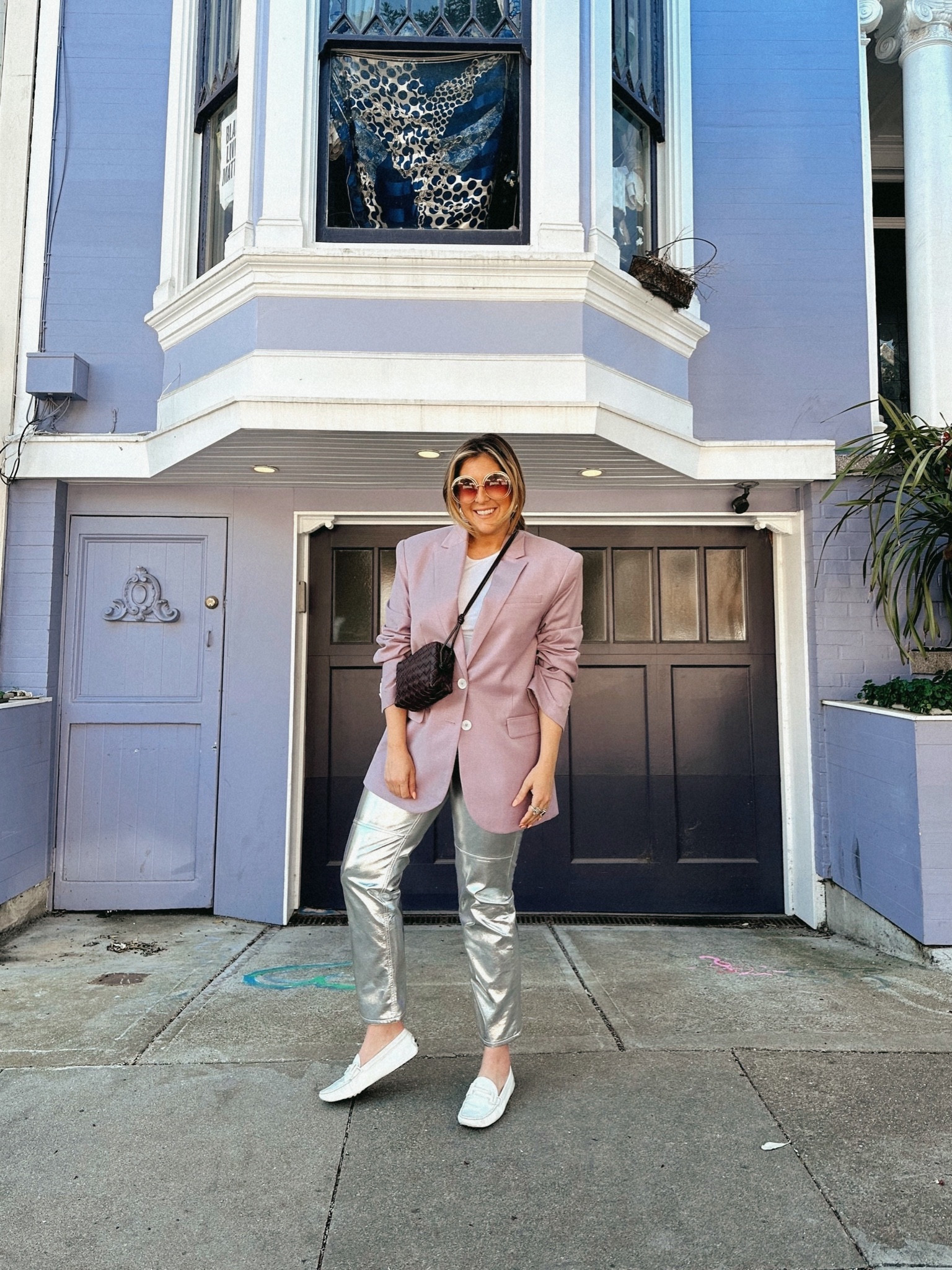 gap silver jeans 

#LTKstyletip #LTKsalealert #LTKmidsize