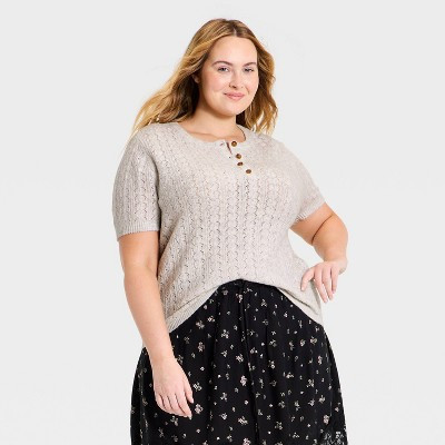 Women's Short Sleeve Heirloom Henley Pullover Sweater - Universal Thread™ Heather Gray 1X | Target