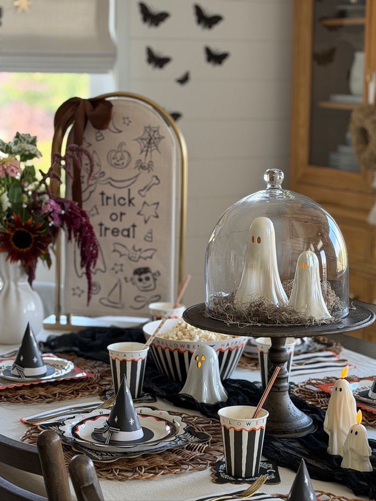 Halloween parties just got that much more festive 👻 How cute are these seasonal decor finds? So festive for fall 🍂

#LTKHome #LTKSeasonal