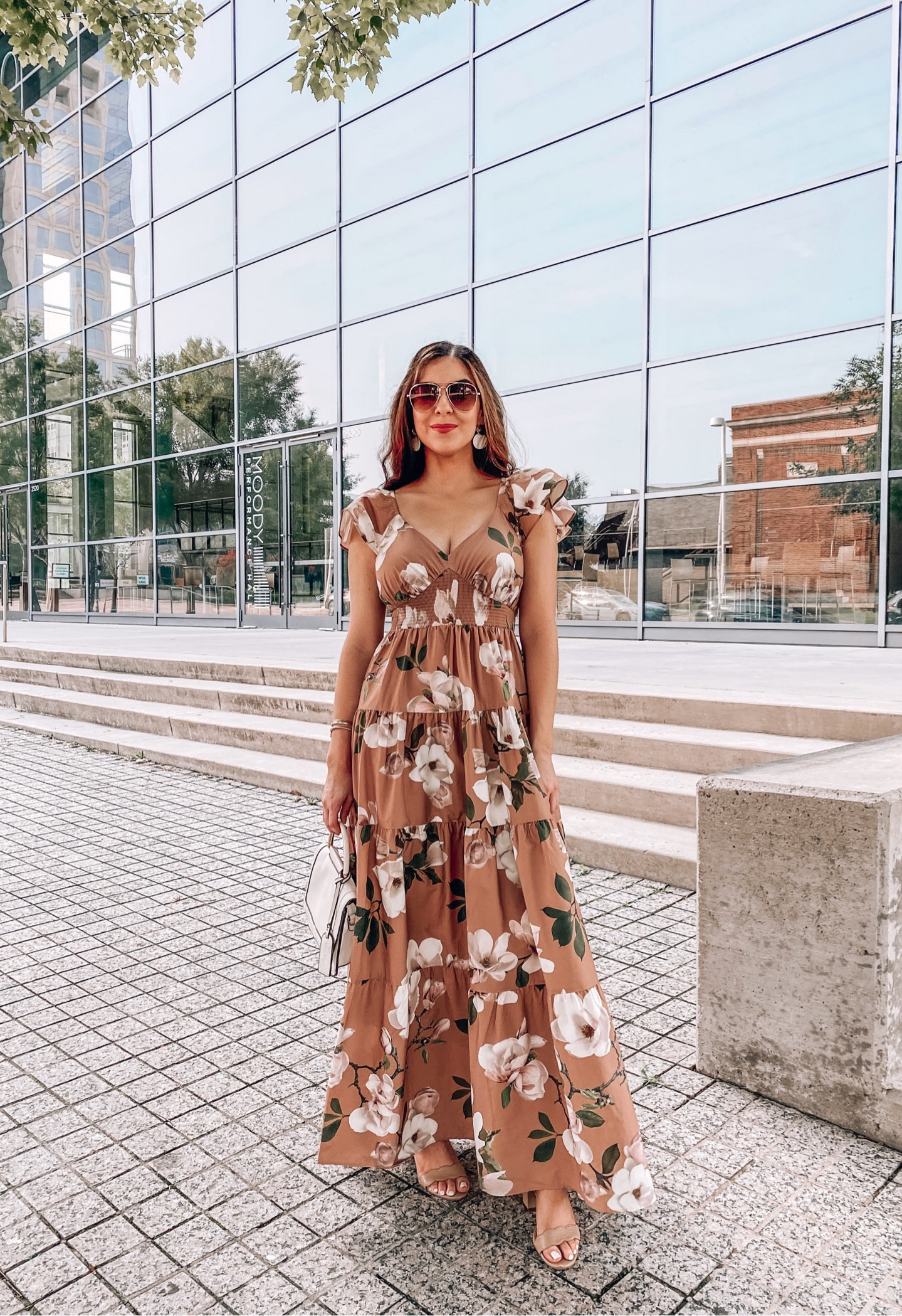 Stunning neutral floral dress from Express. If you love floral dresses but don’t want anything too bright, this is perfect for you. It’s great quality. It fits true to size just wear a thinner bra or stick ons since it pushes up some. Wearing XS! 

Summer Dress | Express Clothing | Vacation Dress 



#LTKSeasonal #LTKtravel #LTKunder100