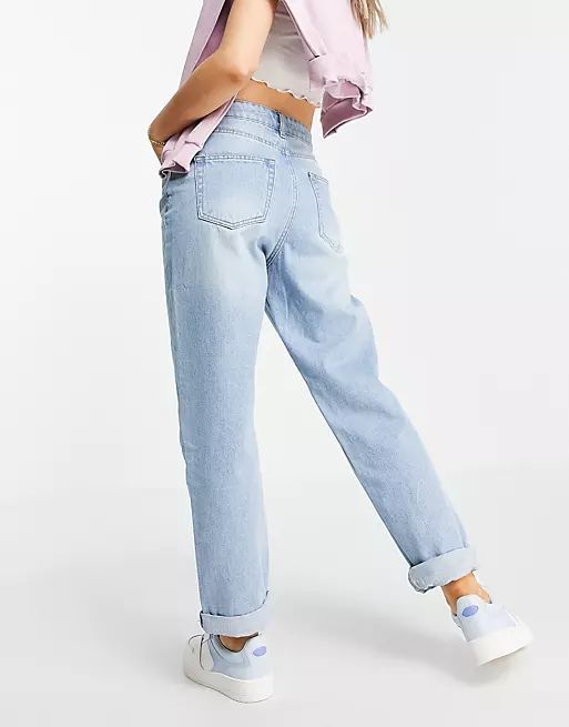 DTT Veron relaxed fit mom jeans in light blue wash | ASOS (Global)