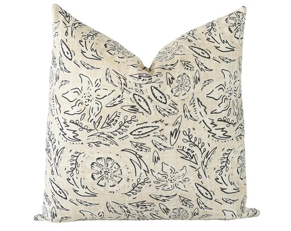 Black and White Floral Pillow Cover 20x20, Neutral Pillow Covers 18x18, Black and Cream Pillow Co... | Etsy (US)