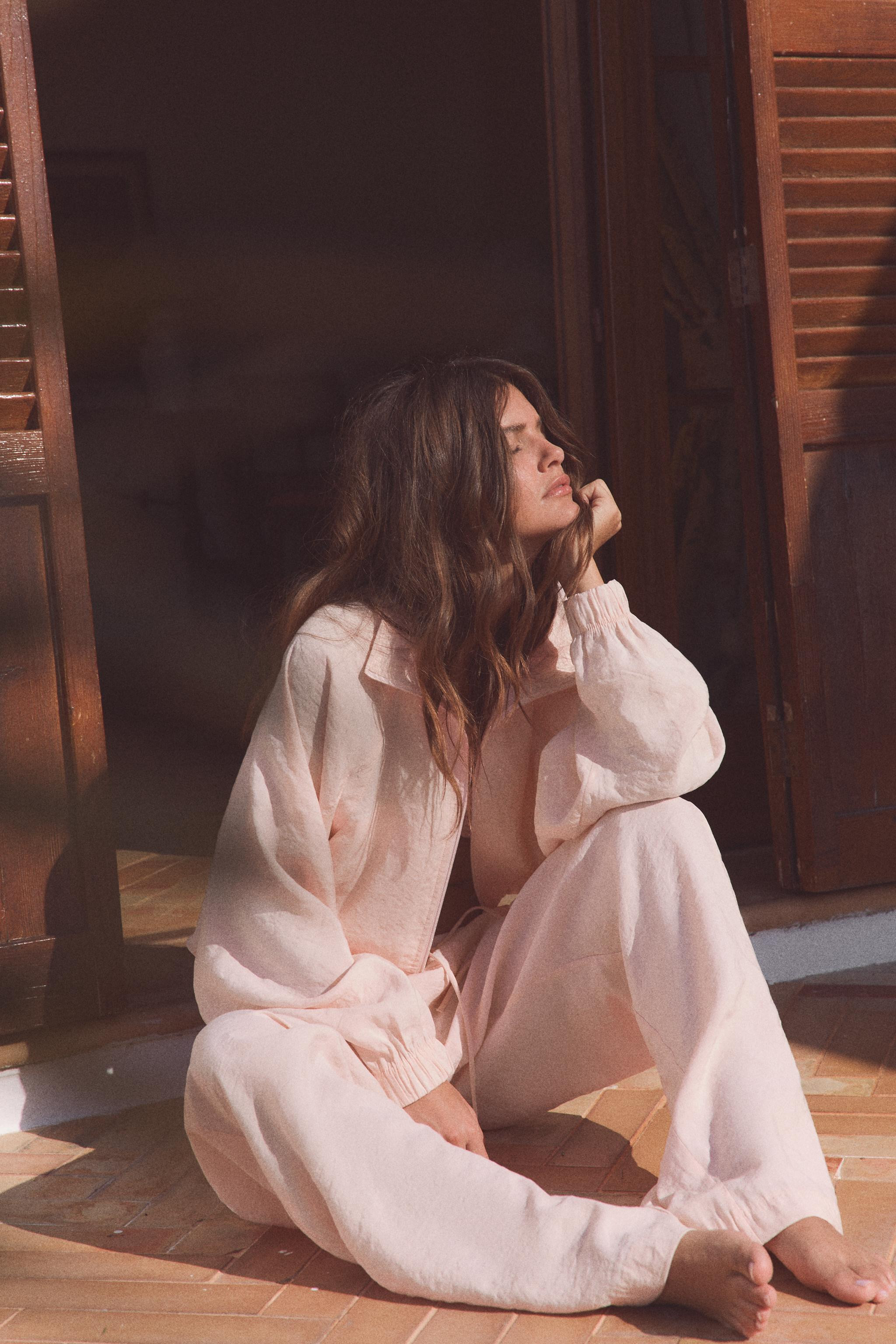 FLOWING TROUSERS | Zara UK