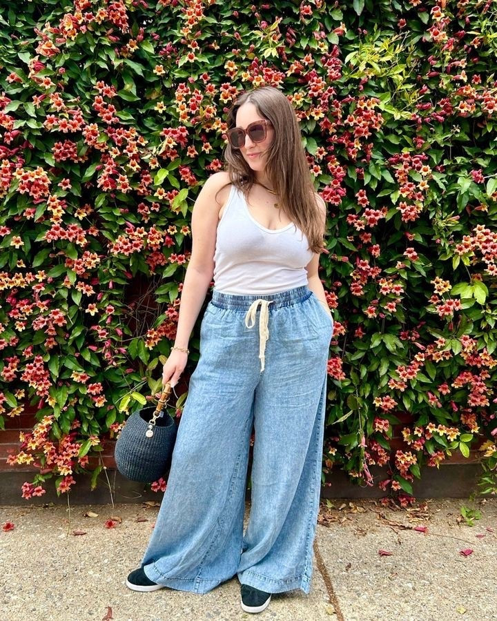Restock alert!!!! My flowy Tencel pants I've been wearing non stop are finally back in stock! They're definitely on the longer side (I'm 5'3") but I love the full length look. Wearing a size M.
