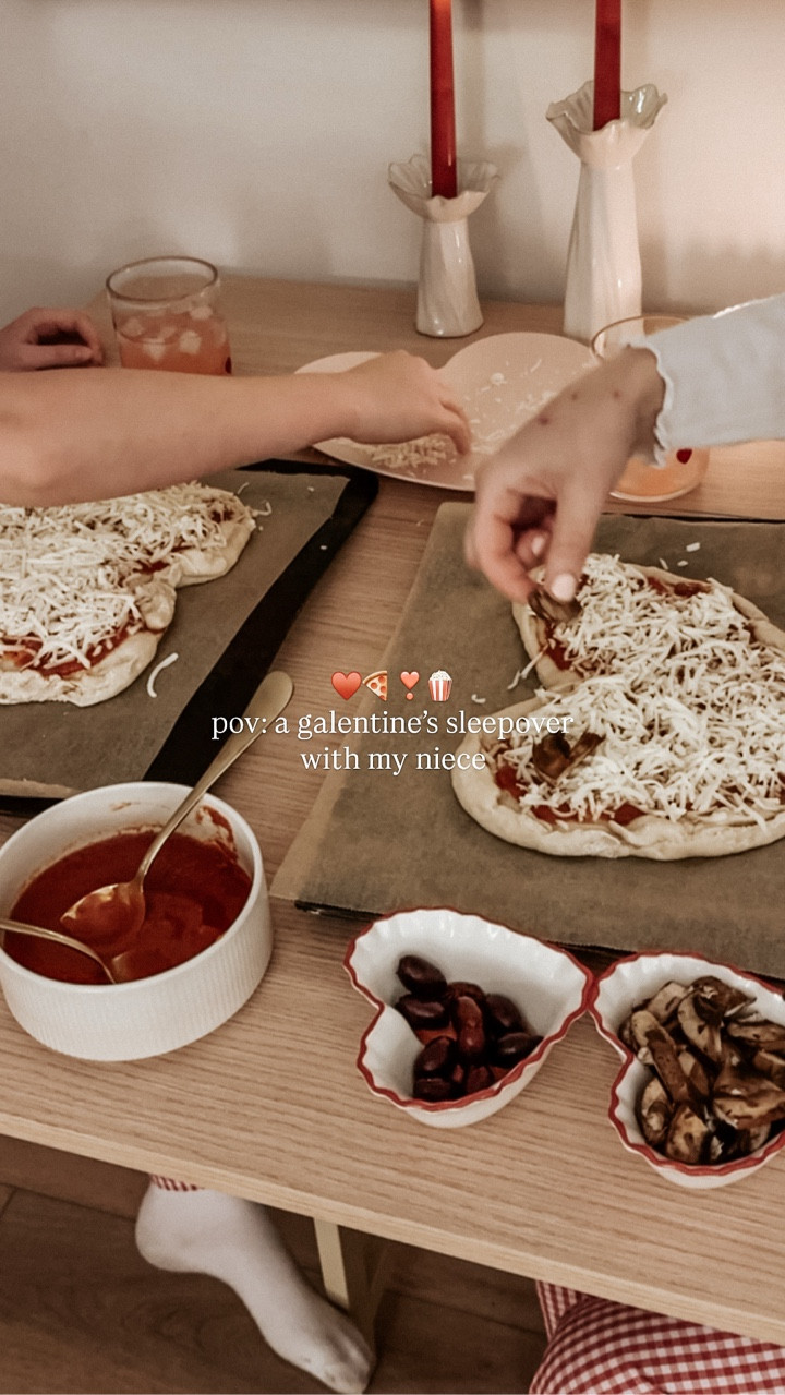 your sign to plan a girly sleepover 💗 heart-shaped pizzas, pink & red candy salad, and a cozy night in!



#galentines #galentinesday #valentines #cozyhome #cozyvibes

#LTKSeasonal #LTKHome