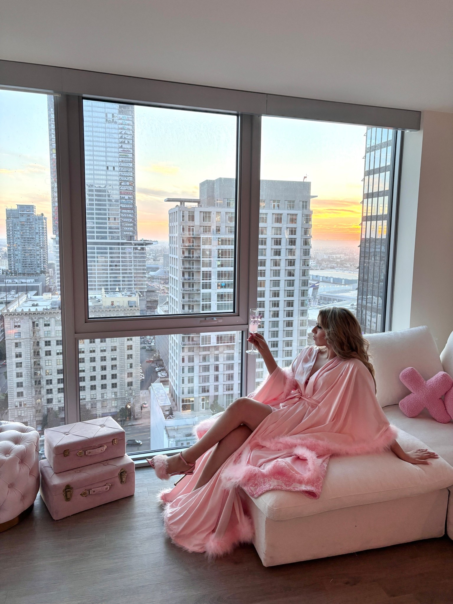 Romantic City Views🥂🌆🎀🌹

#LTKselfcare #LTKdayinmylife #LTKValentine