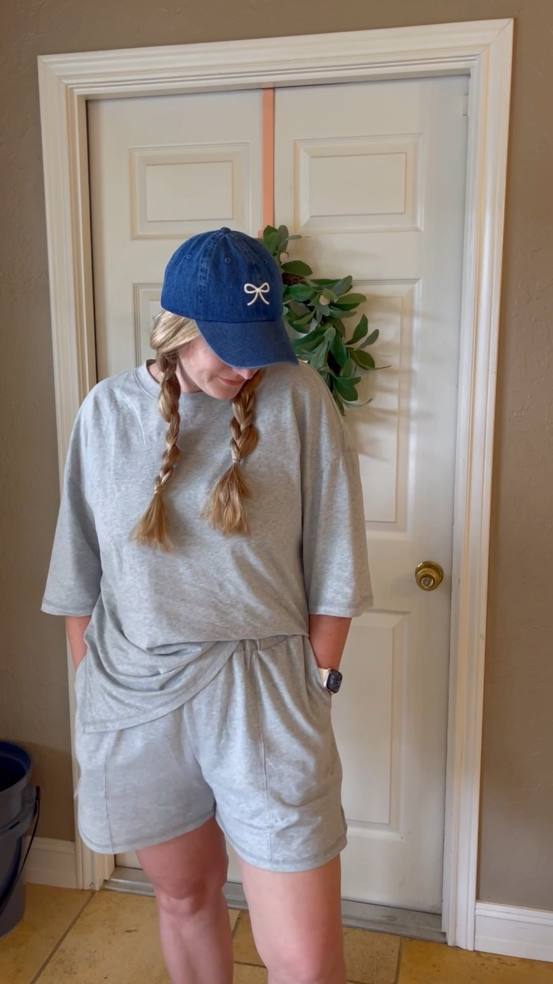 In a size large. The SOFTEST material 

#LTKActive #LTKMidsize #LTKStyleTip