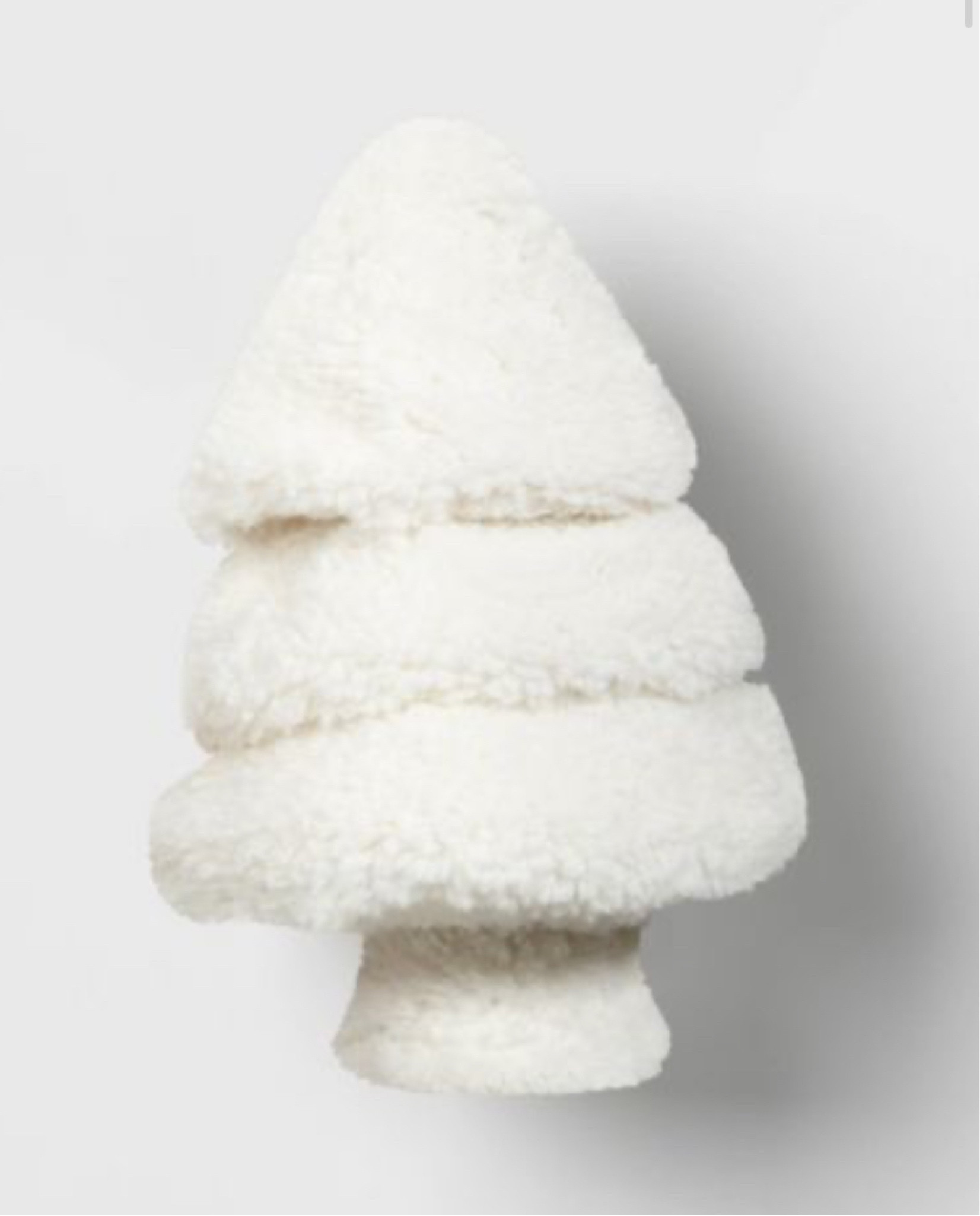 Festive pillow! 

#LTKSeasonal #LTKHoliday #LTKHolidaySale