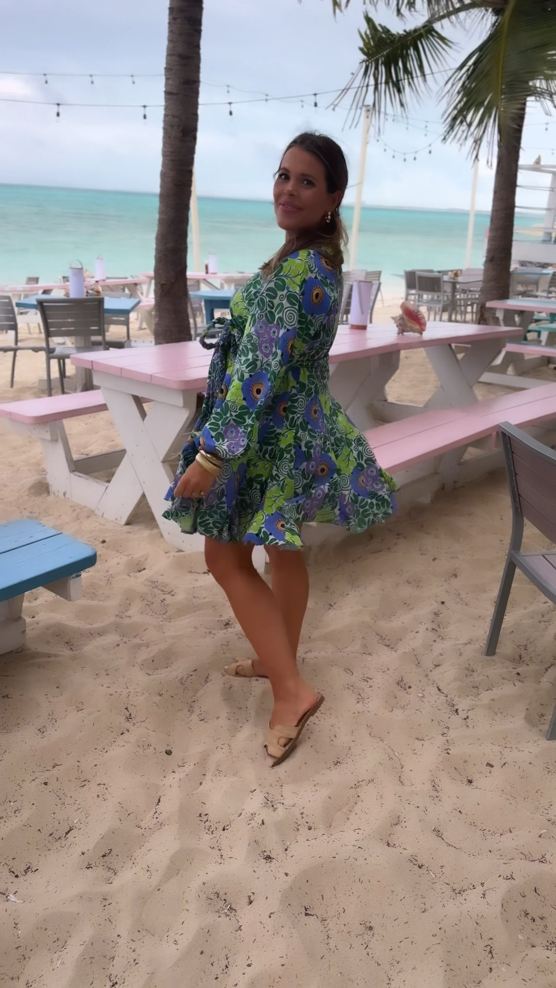 Beach outfit inspo // pregnancy outfit inspo // this print from Rhode is SO fun! I’m in a small 

#LTKSeasonal #LTKmens #LTKstyletip