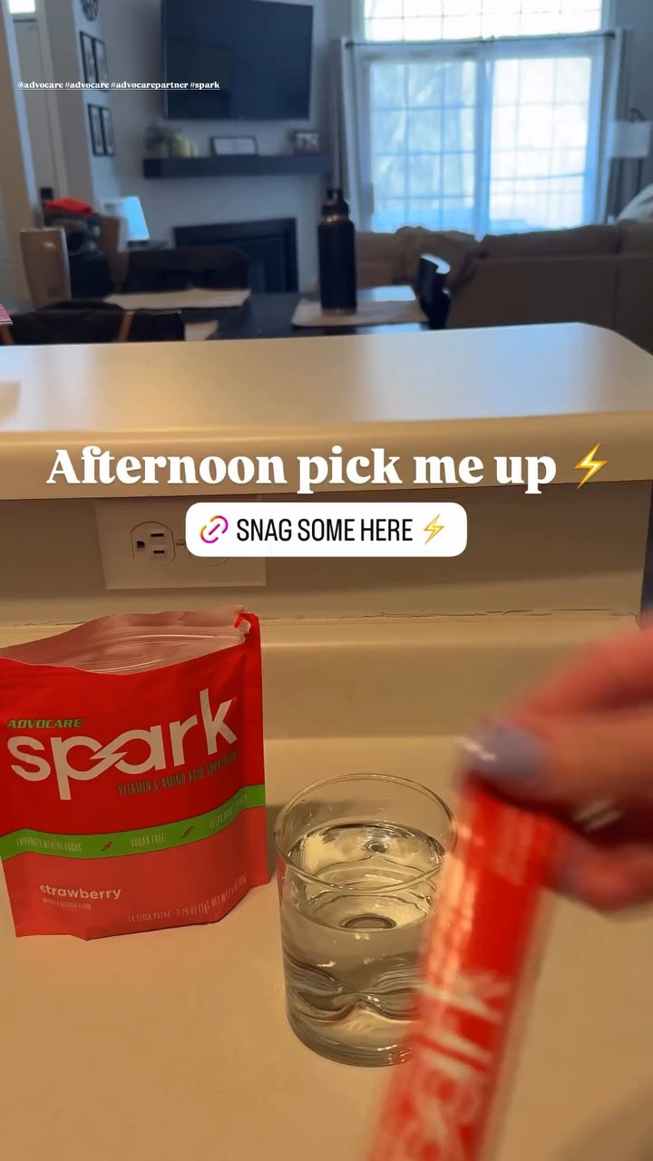 Afternoon pick me up ⚡️ @advocare #advocare #advocarepartner #spark