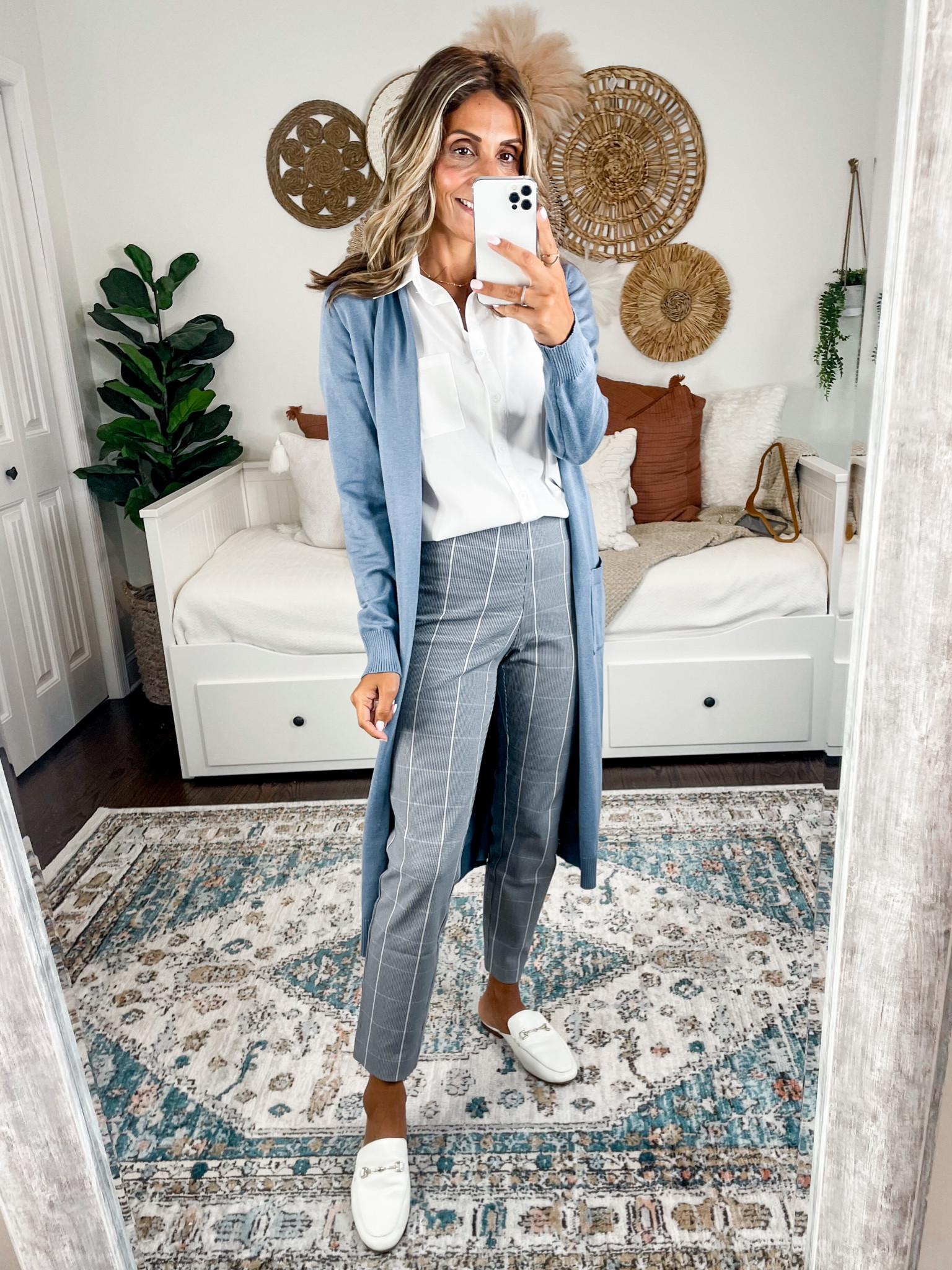 Workwear outfit 
Cardigan & Top Amazon both size small
Pants size 2 Target. Order TTS

#LTKworkwear #LTKunder100 #LTKstyletip