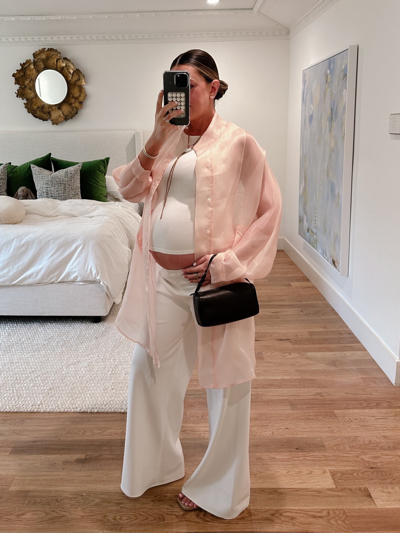 A super easy pregnancy outfit 

#LTKFindsUnder100 #LTKBump #LTKFindsUnder50