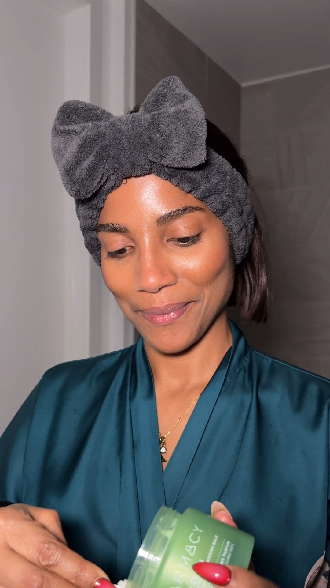 Night time skincare and things I’m no longer doing in my 40’s. 



#LTKselfcare #LTKBeauty #LTKOver40