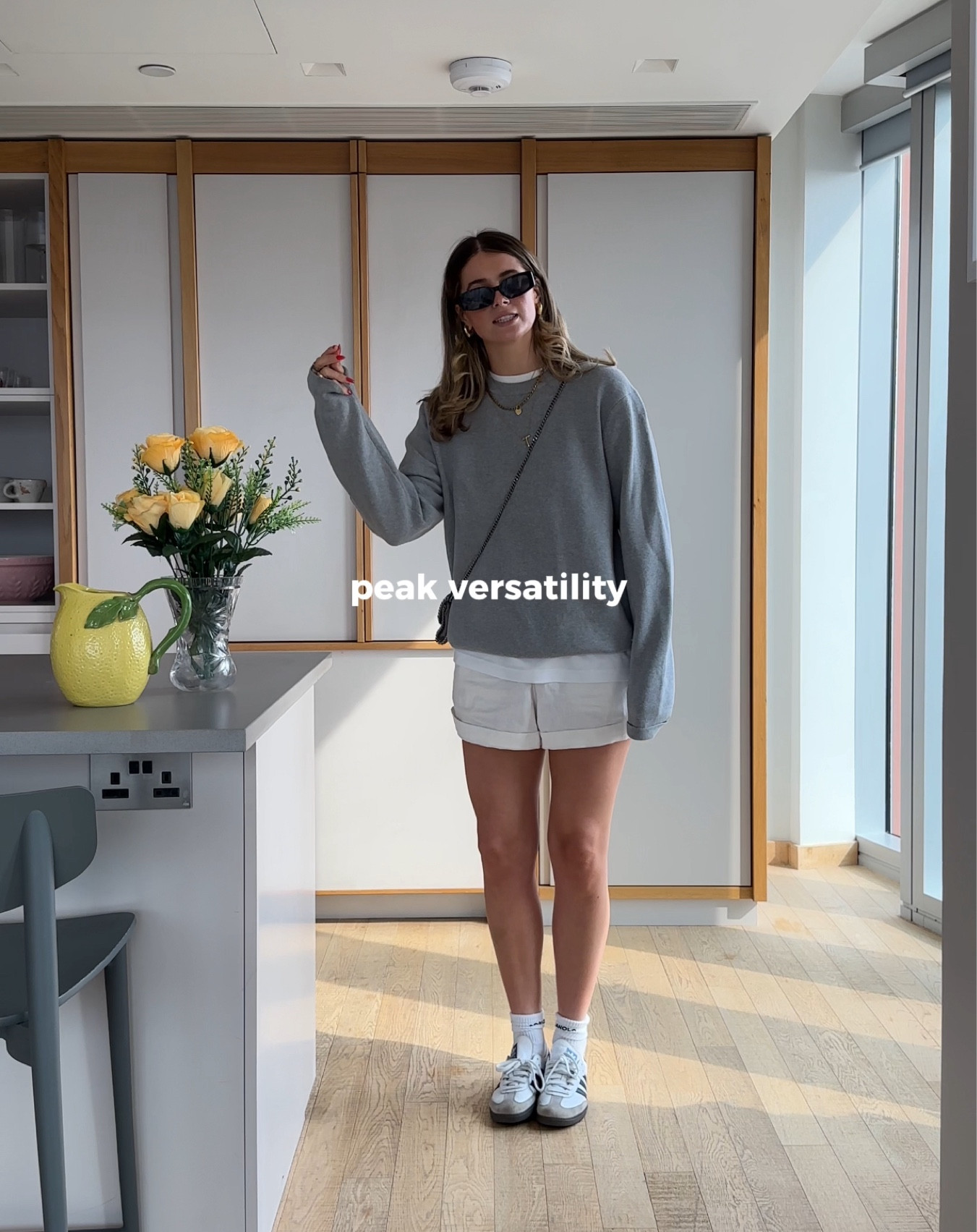 okay this is like my favourite go to outfit of all time. This uniqlo sweatshirt with my fave linen shorts plus the best tee in the universe?!? I am a walking uniqlo ad lmao!! My capsule wardrobe essentials 

#LTKuk #LTKstyletip #LTKautumn